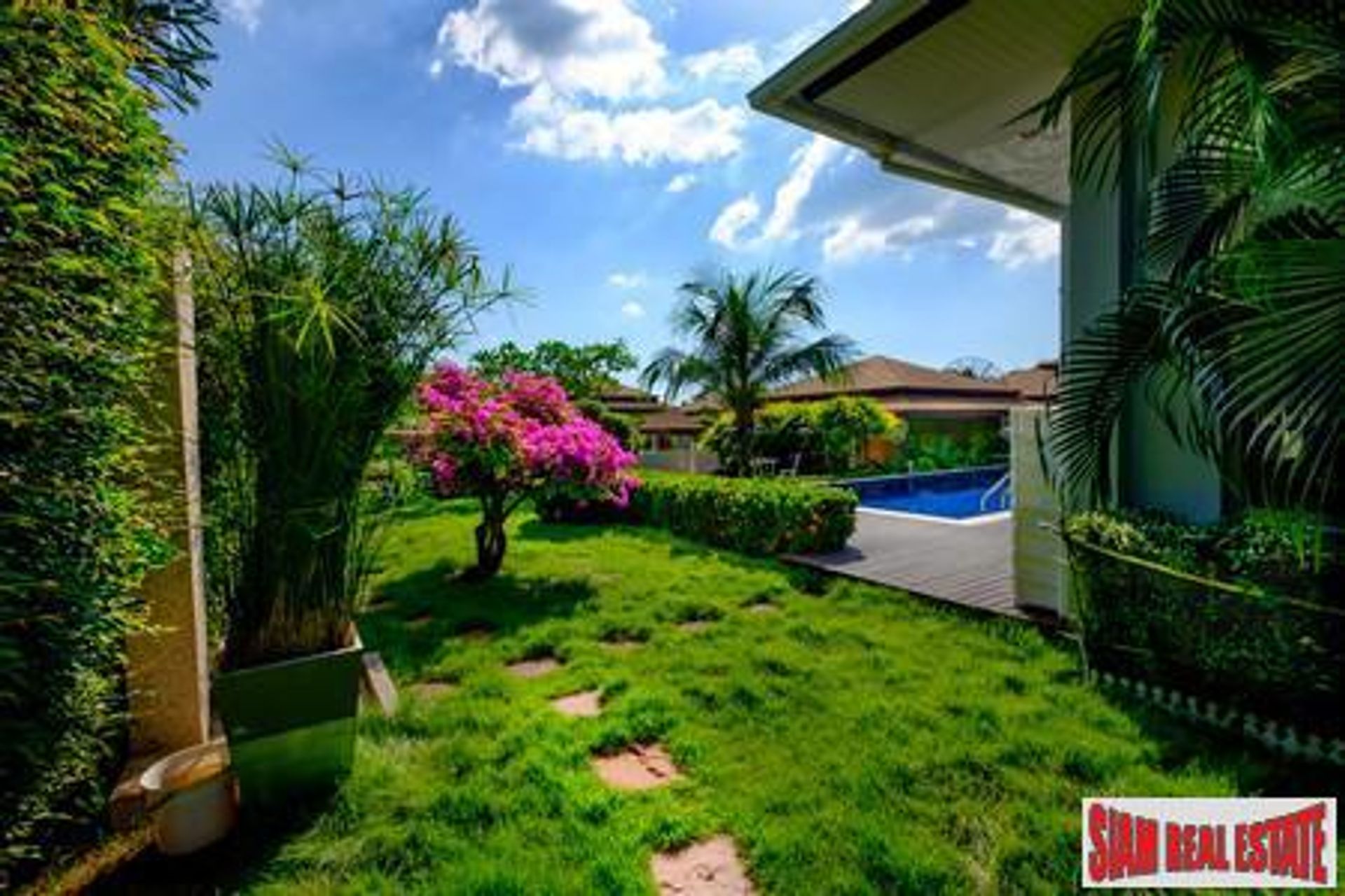 House in Layan, Phuket 10025556