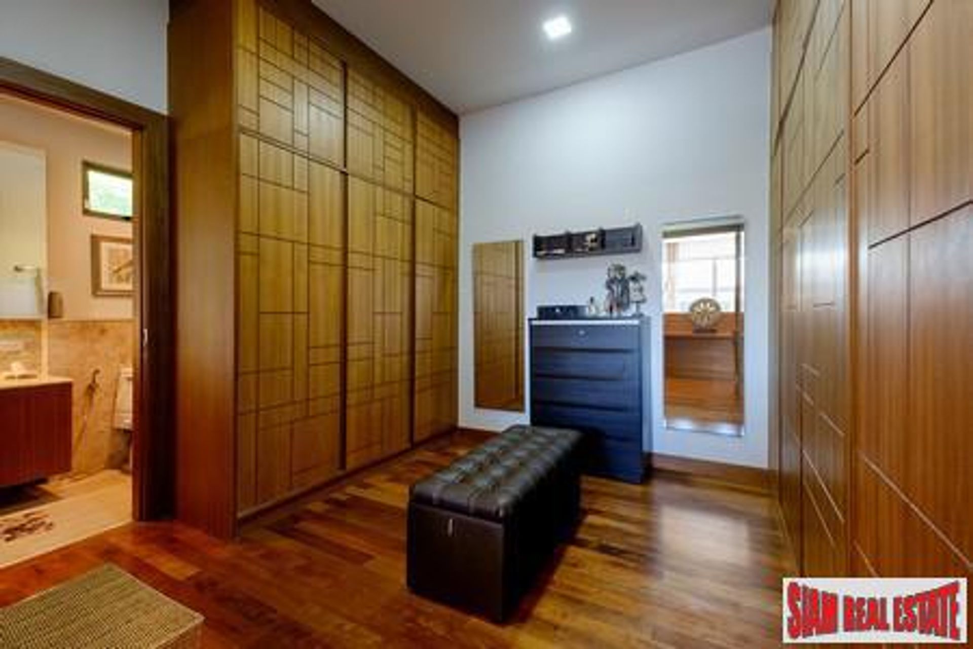 House in Layan, Phuket 10025556