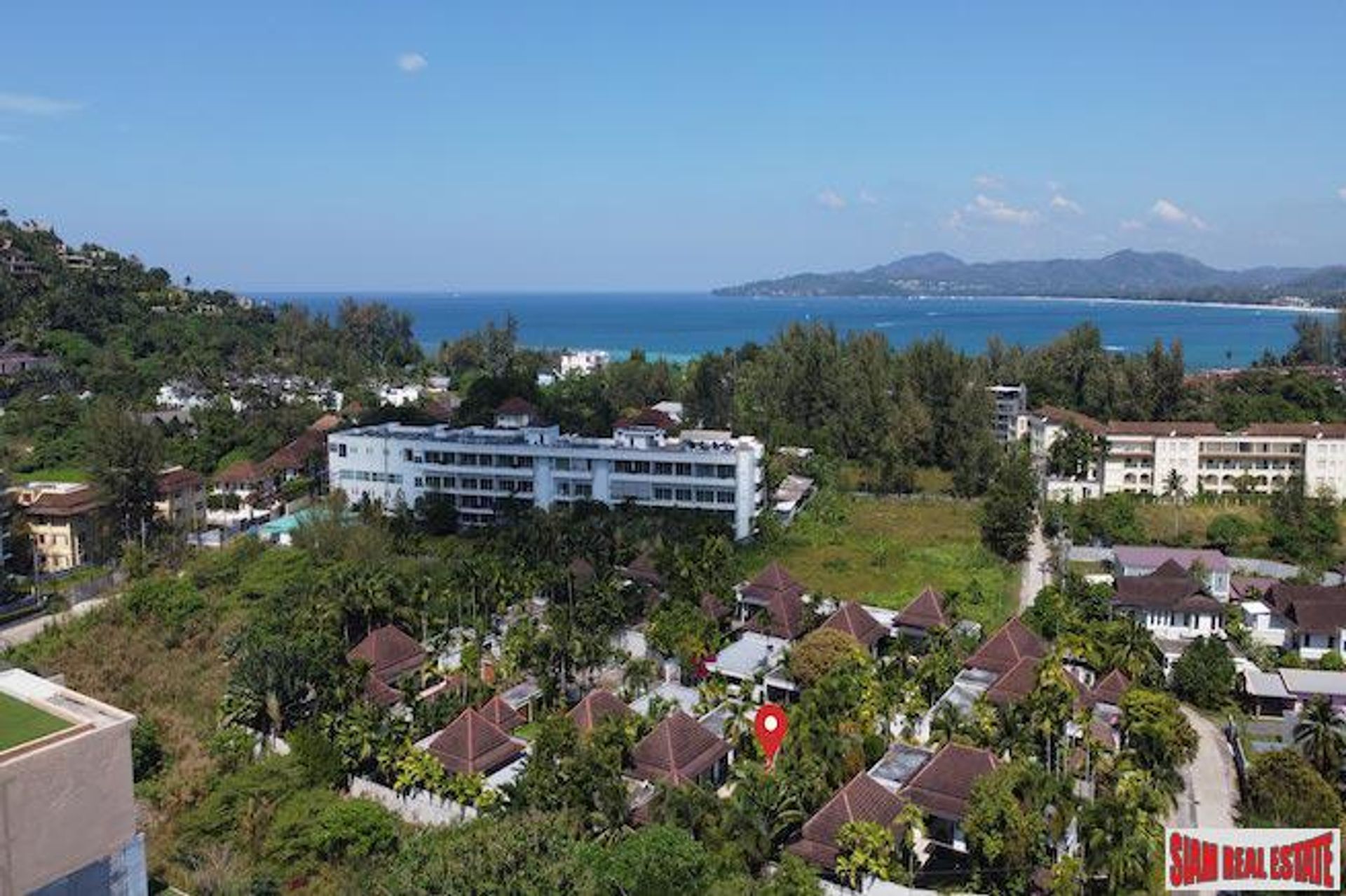 жилой дом в Surin Beach, Phuket 10025565