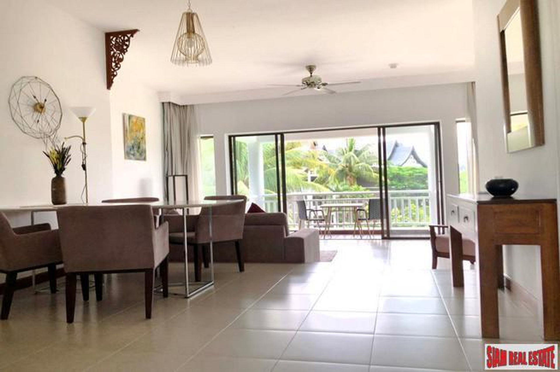 Condominio en Ban Pa Sak, Phuket 10025581