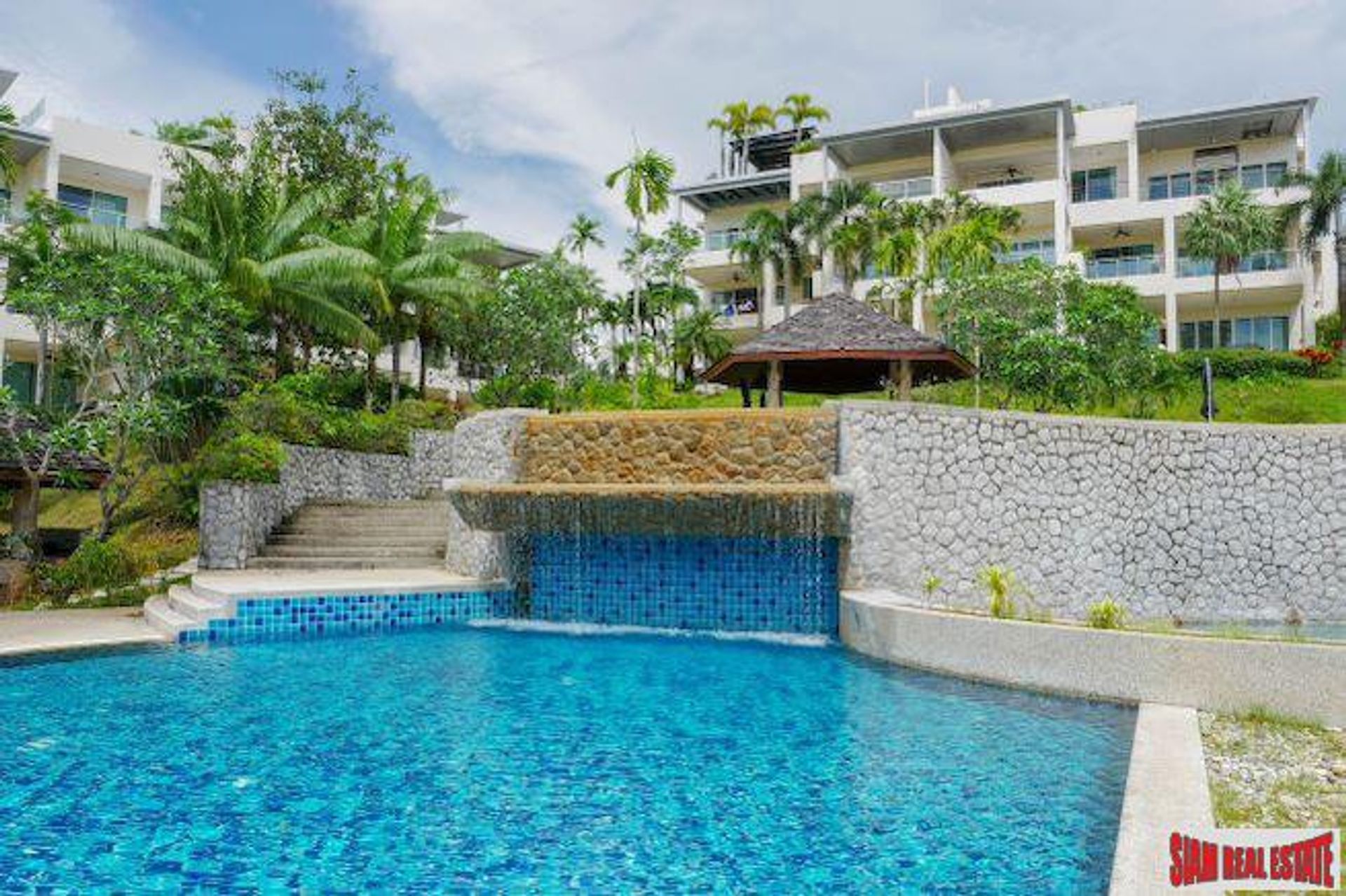 Condominium dans Layan, Phuket 10025723