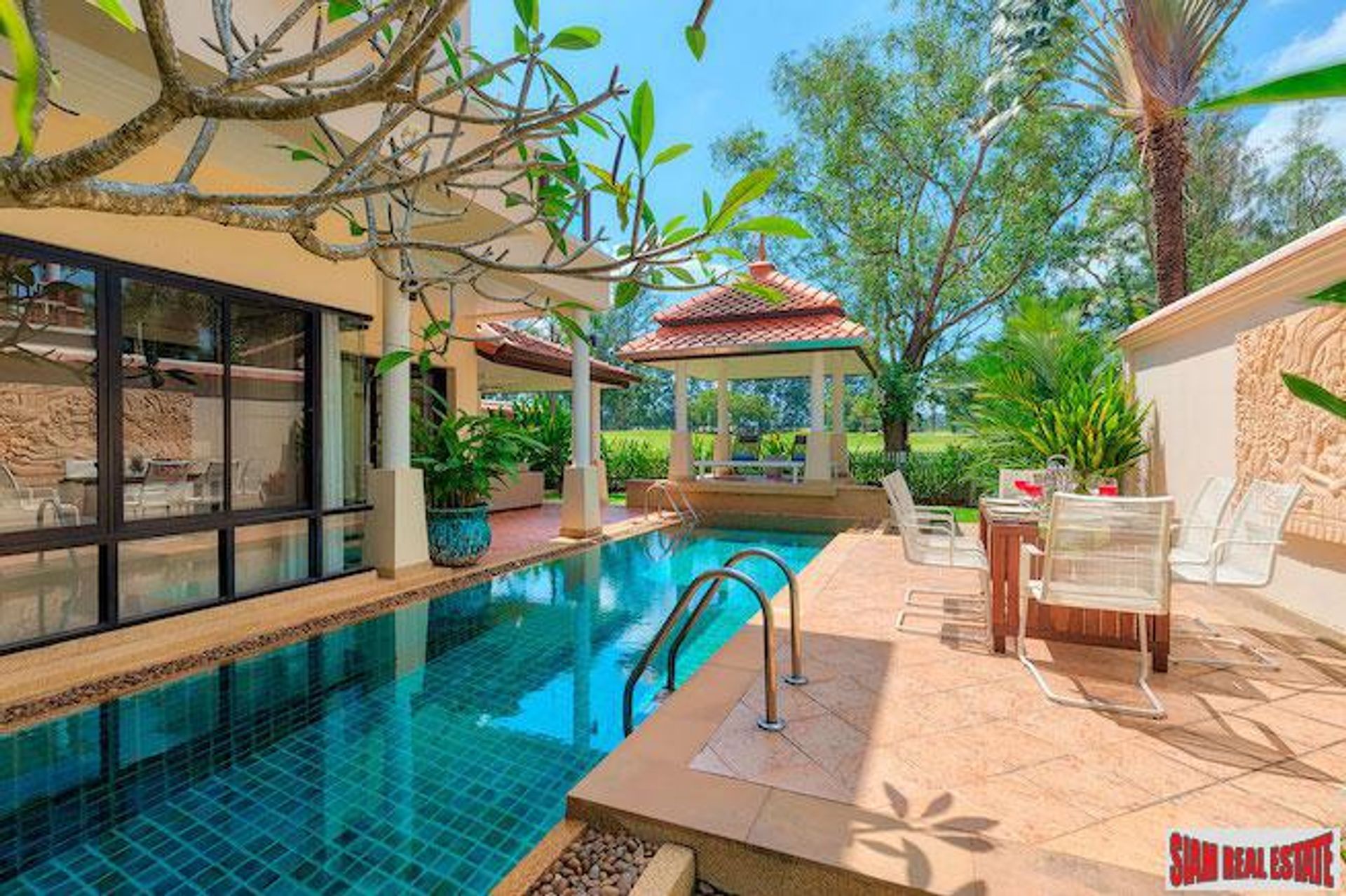 Huis in Ban Pa Sak, Phuket 10025845