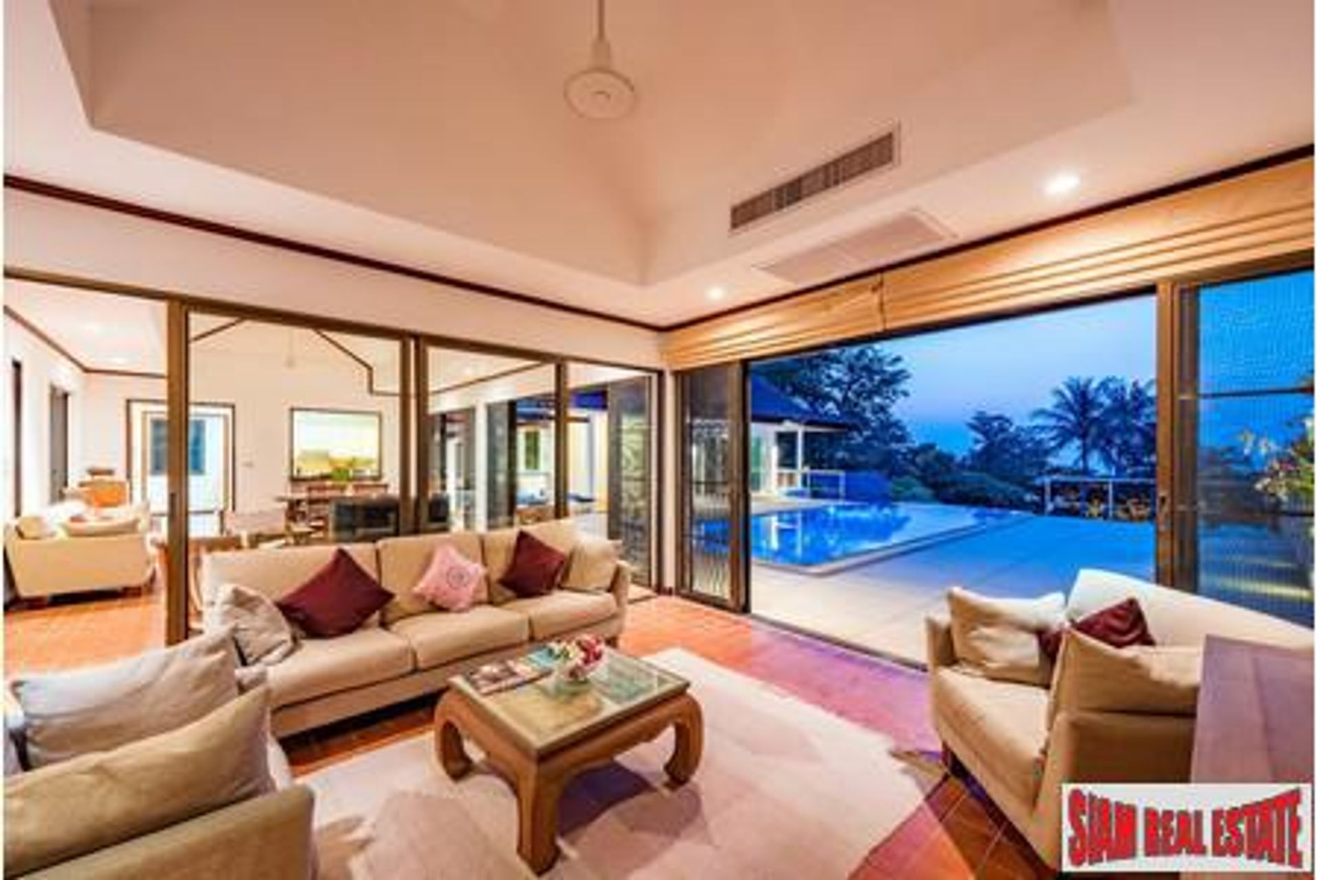 Huis in Kata, Phuket 10025862