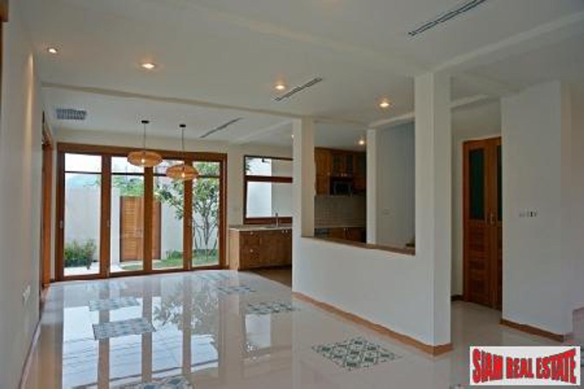 Rumah di Rawai, Phuket 10025902