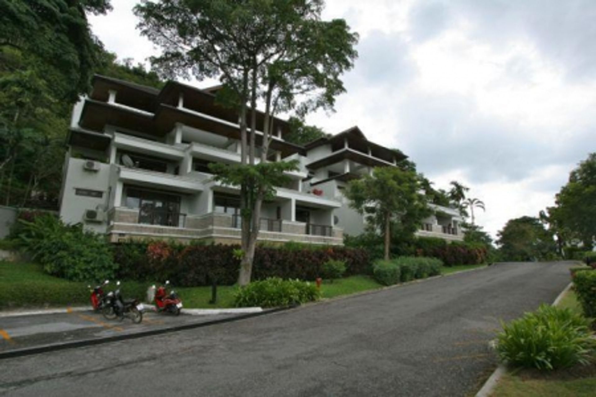 Kondominium dalam Ban Bo Sai, Phuket 10026007