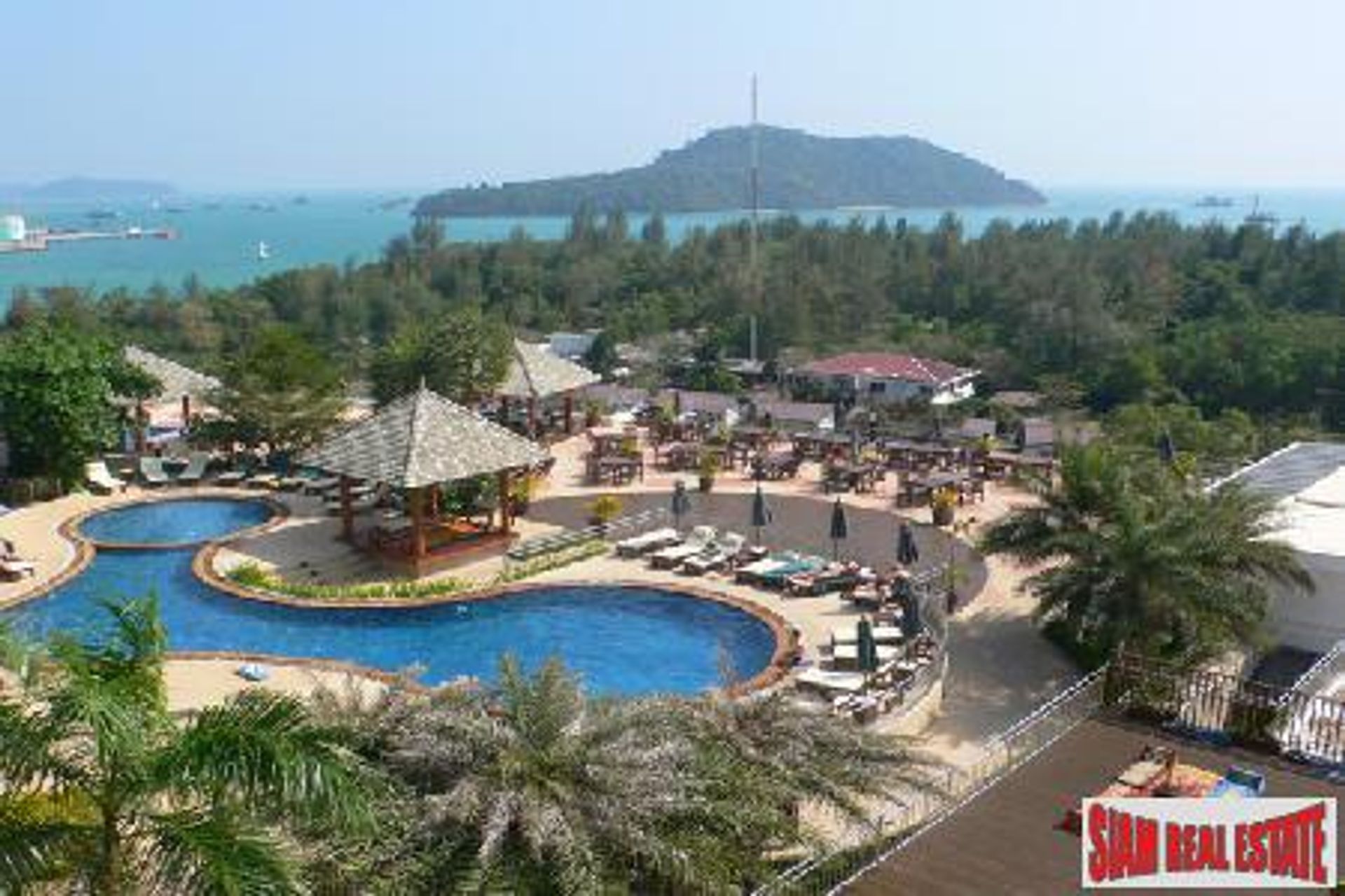 Condominio en Ban Laem Phan Wa, Phuket 10026008