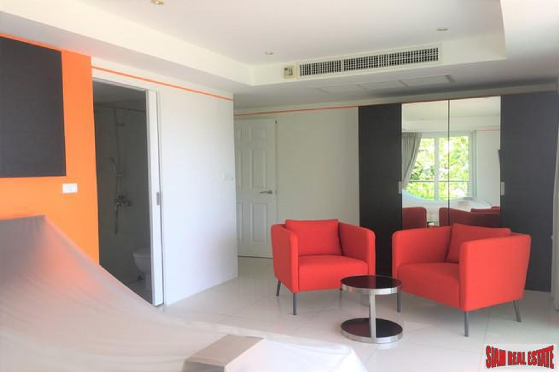 Condominium dans Kata, Phuket 10026095