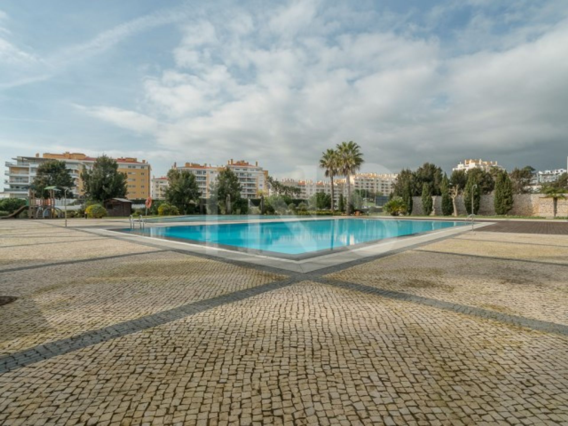 Condominium dans Carcavelos e Parede, Cascais 10026233