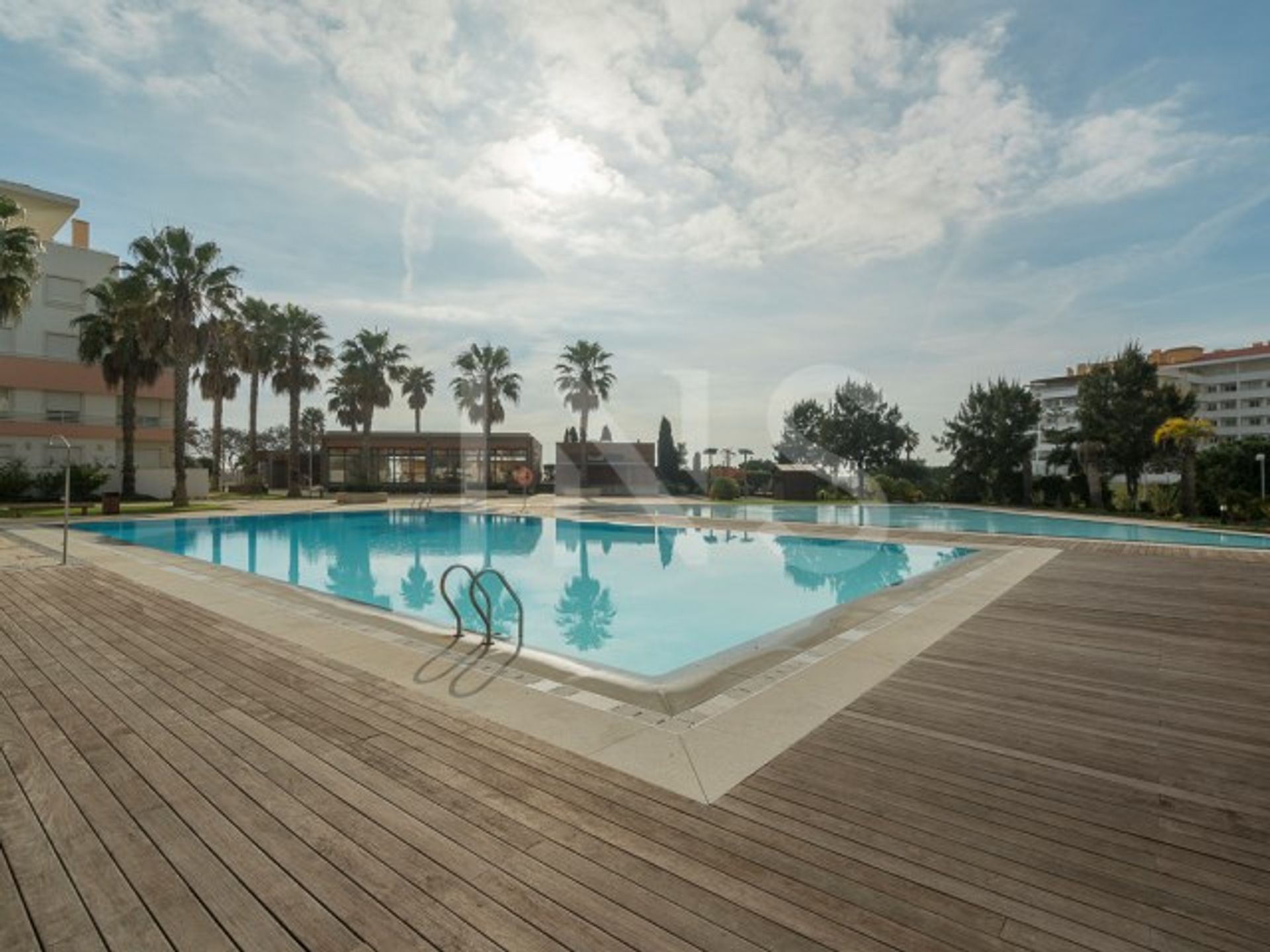 Condominium dans Carcavelos e Parede, Cascais 10026233