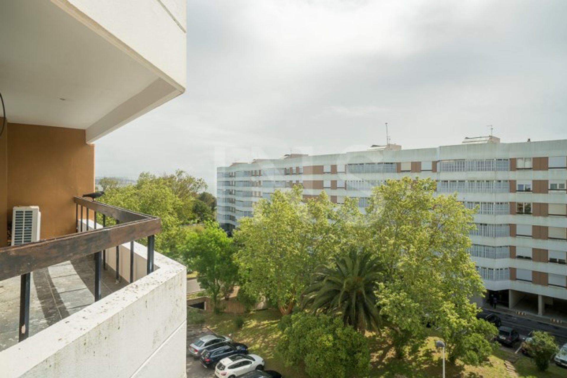 Condominium dans Oeiras e Sao Juliao da Barra, Paco de Arcos e Caxias, Oeiras 10026265