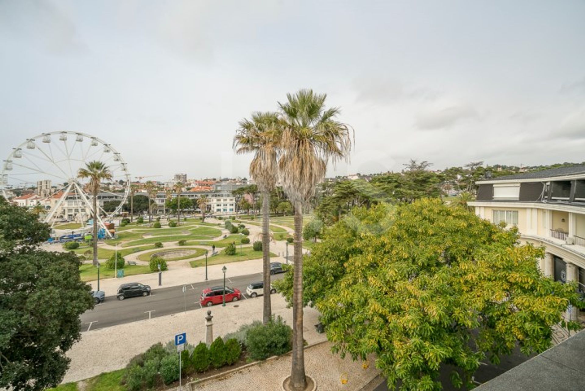 सम्मिलित में Cascais e Estoril, Cascais 10026268