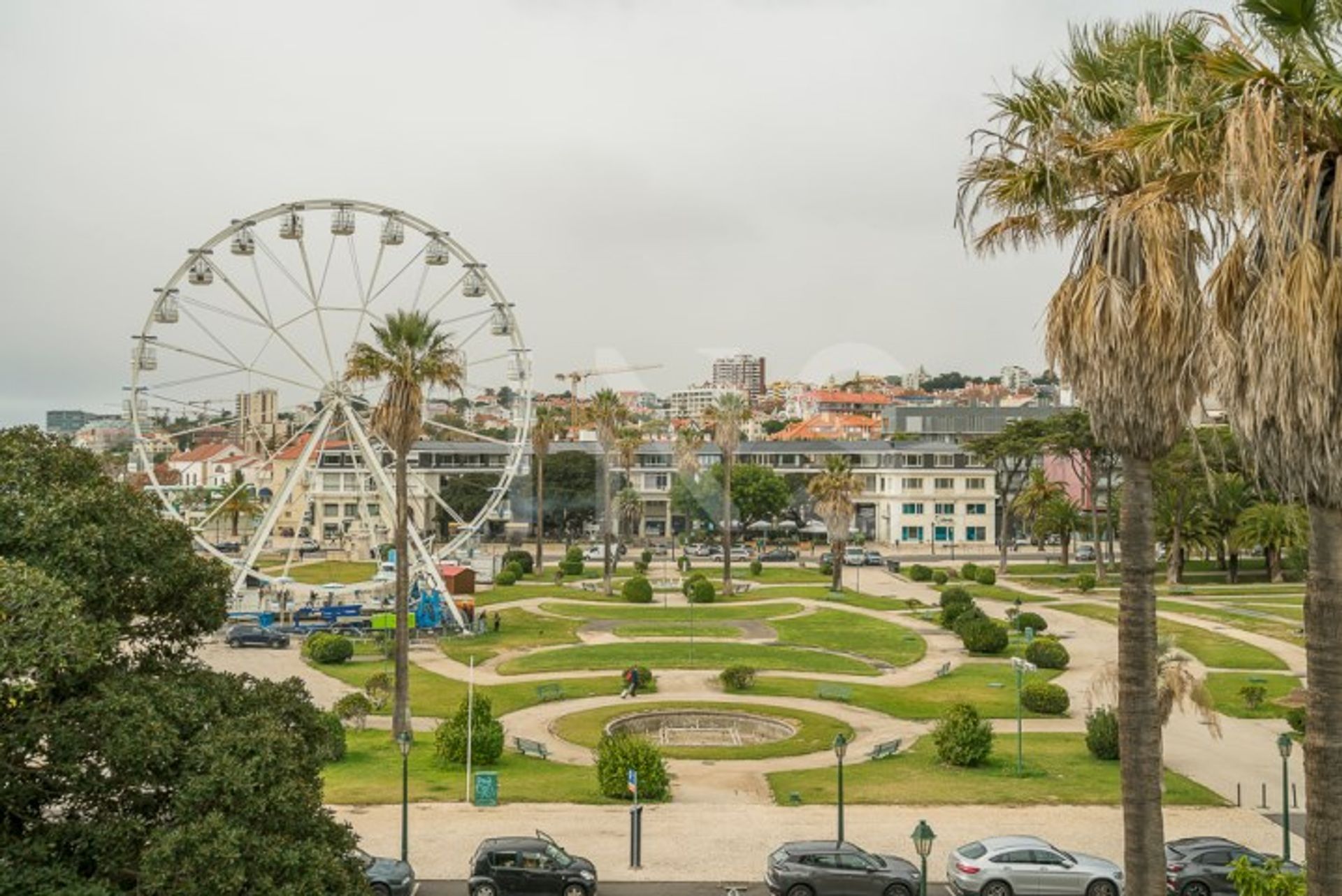 सम्मिलित में Cascais e Estoril, Cascais 10026268