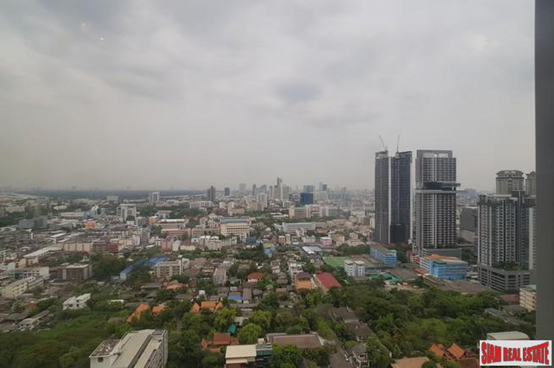 Condominium dans Chong Nonsi, Bangkok 10026272