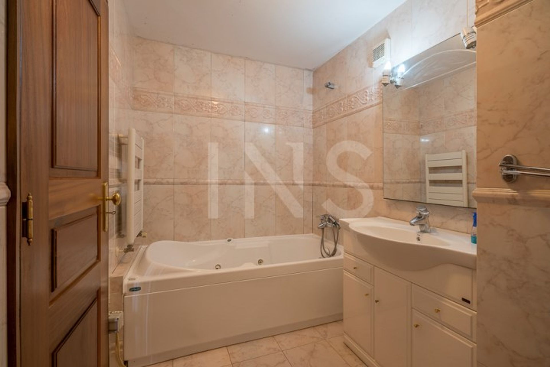 Kondominium dalam Carcavelos e Parede, Cascais 10026299