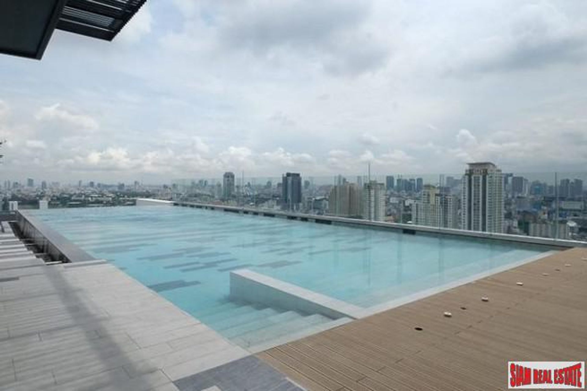 Condominio en Ratchathewi, Krung Thep Maha Nakhon 10026304