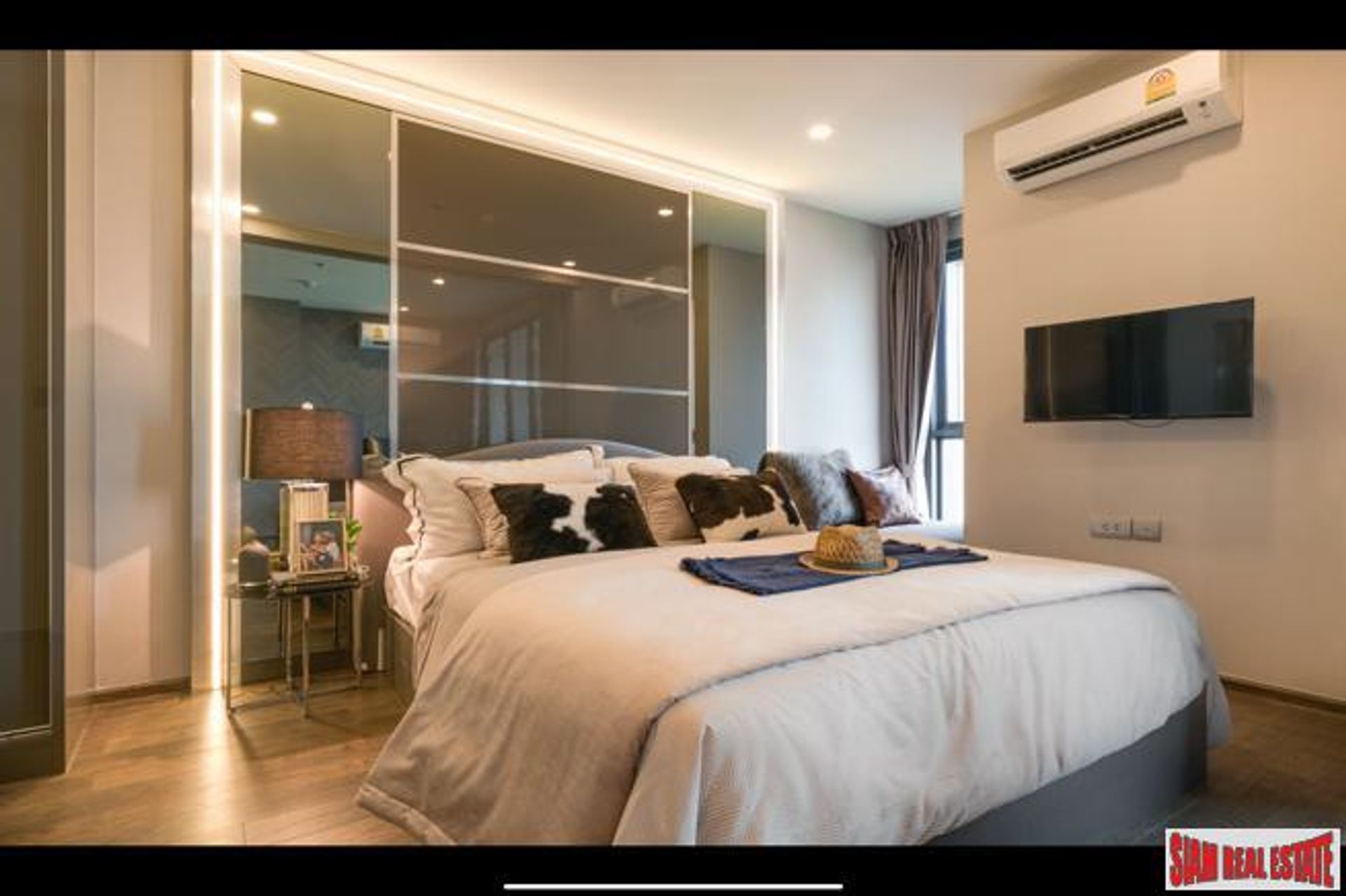 Condominium in Ratchathewii, Bangkok 10026314