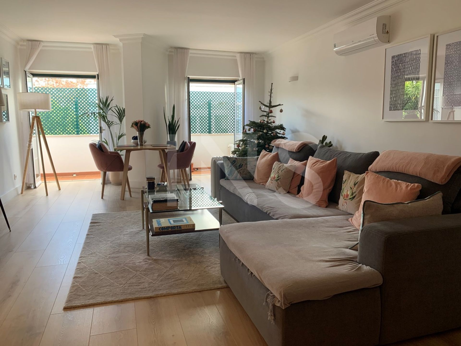 Condominium in Monte Estoril, Lisboa 10026348