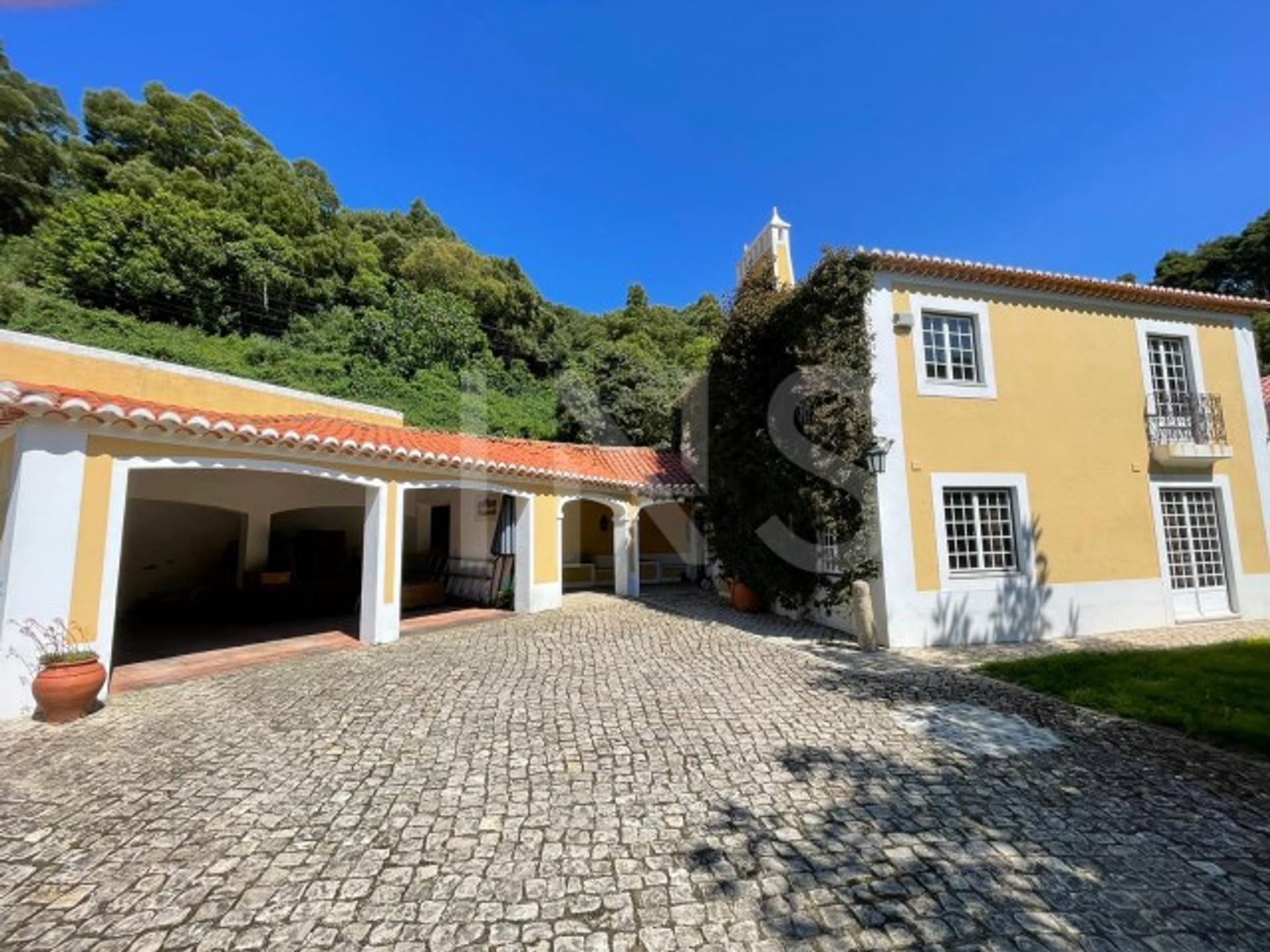 Huis in Colares, Sintra 10026357