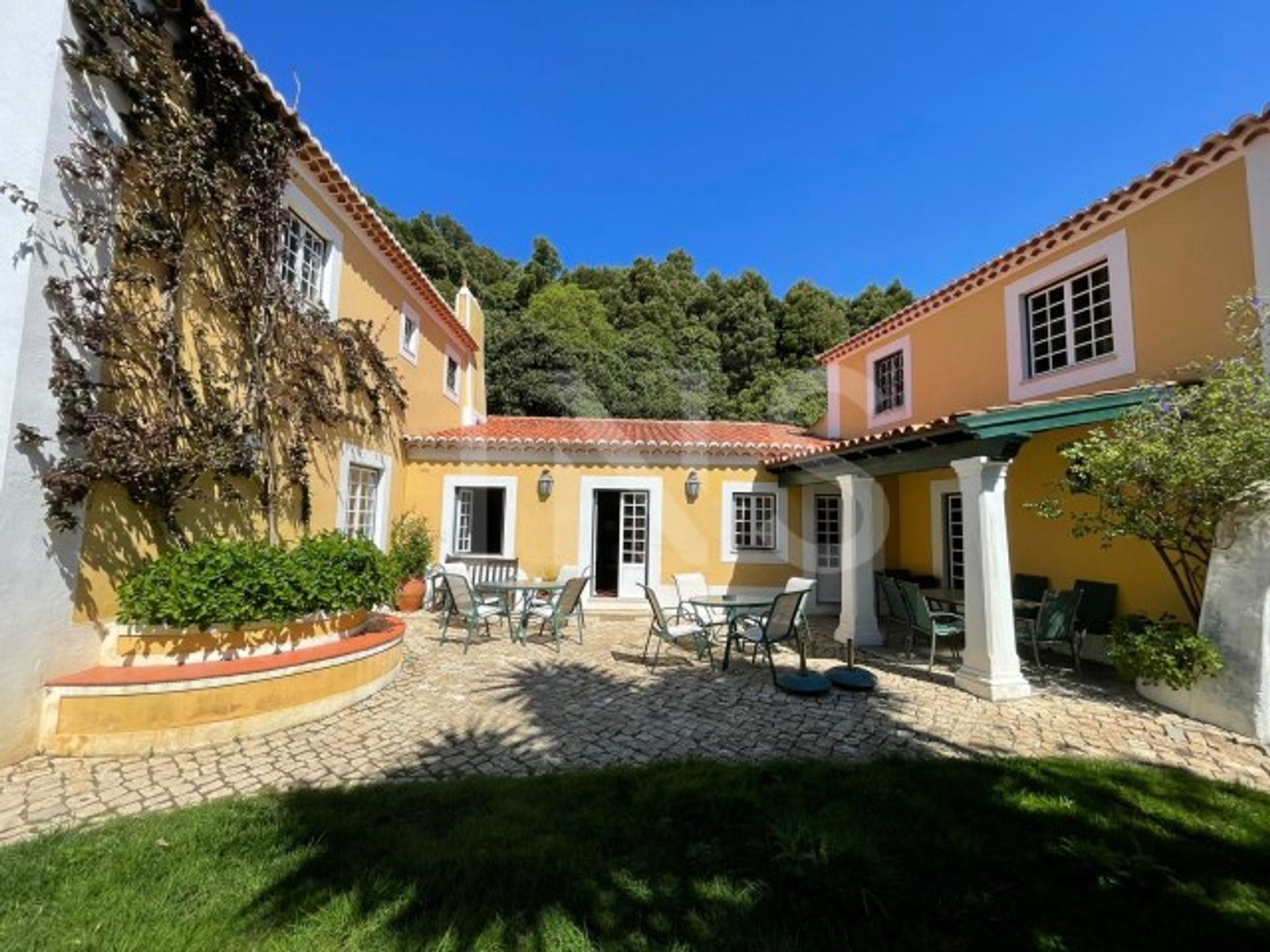 Huis in Colares, Sintra 10026357