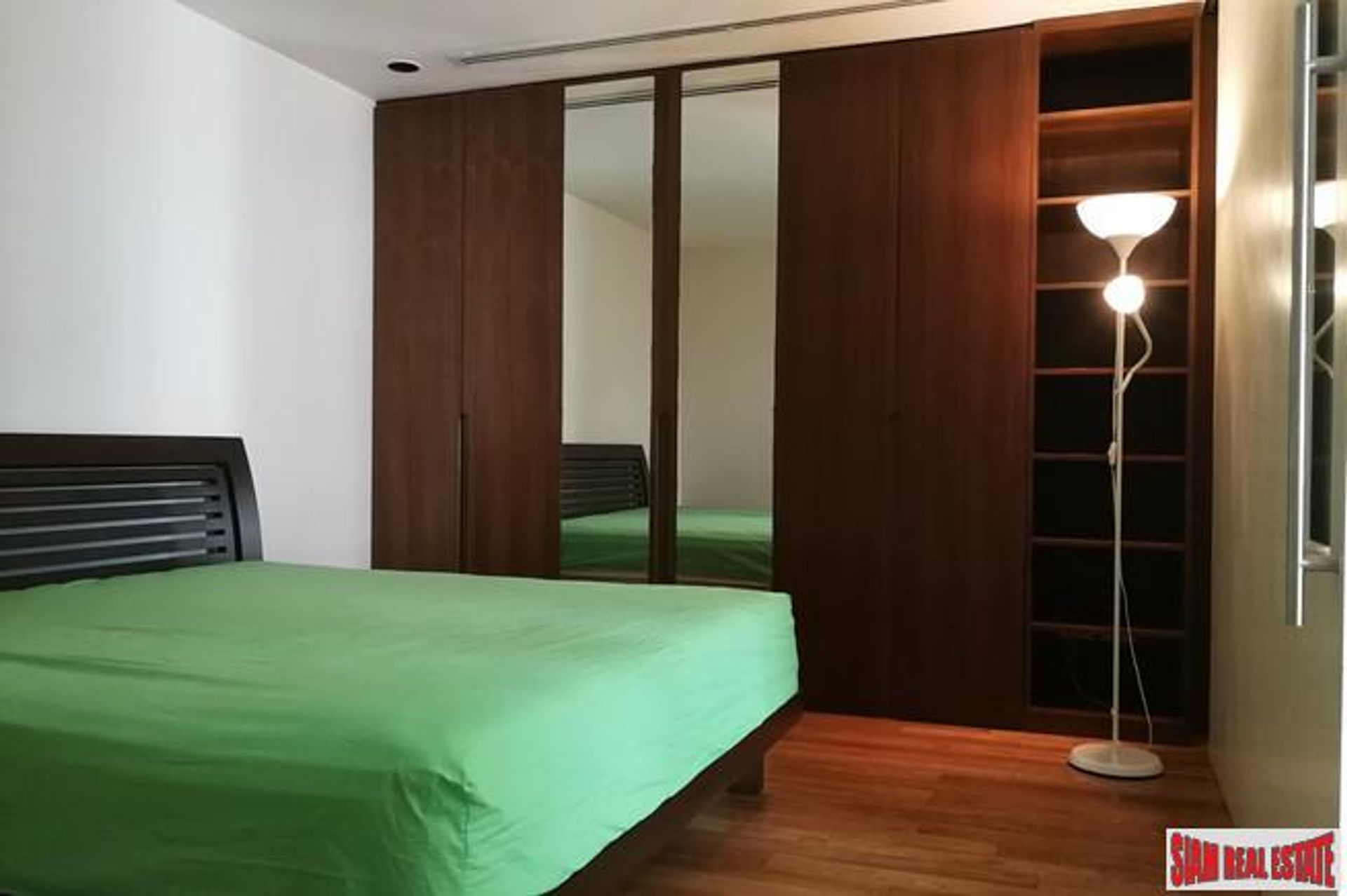 Condominium in Sala Daeng, Bangkok 10026399