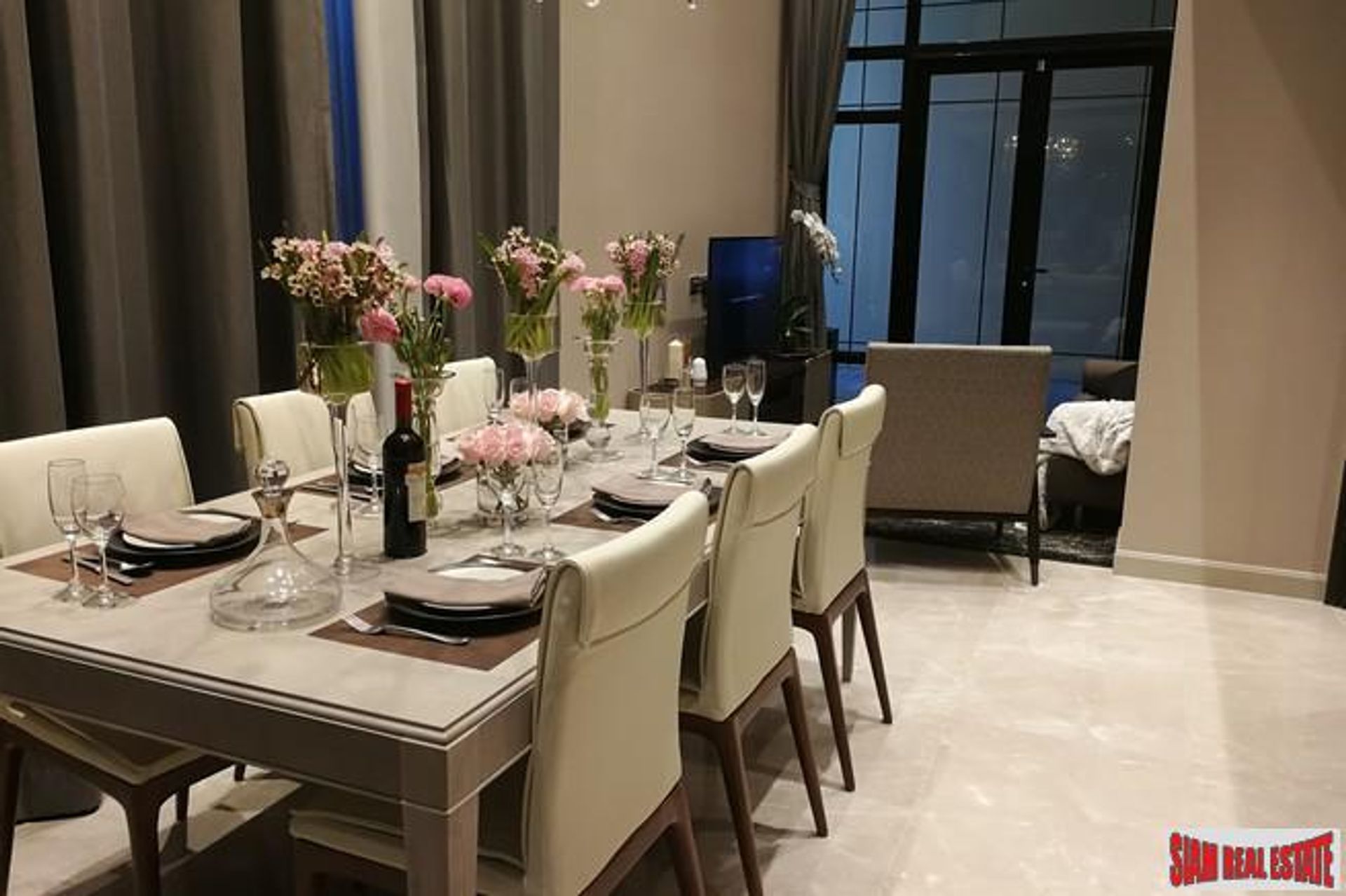 Condominium dans Thong Lo, Bangkok 10026425