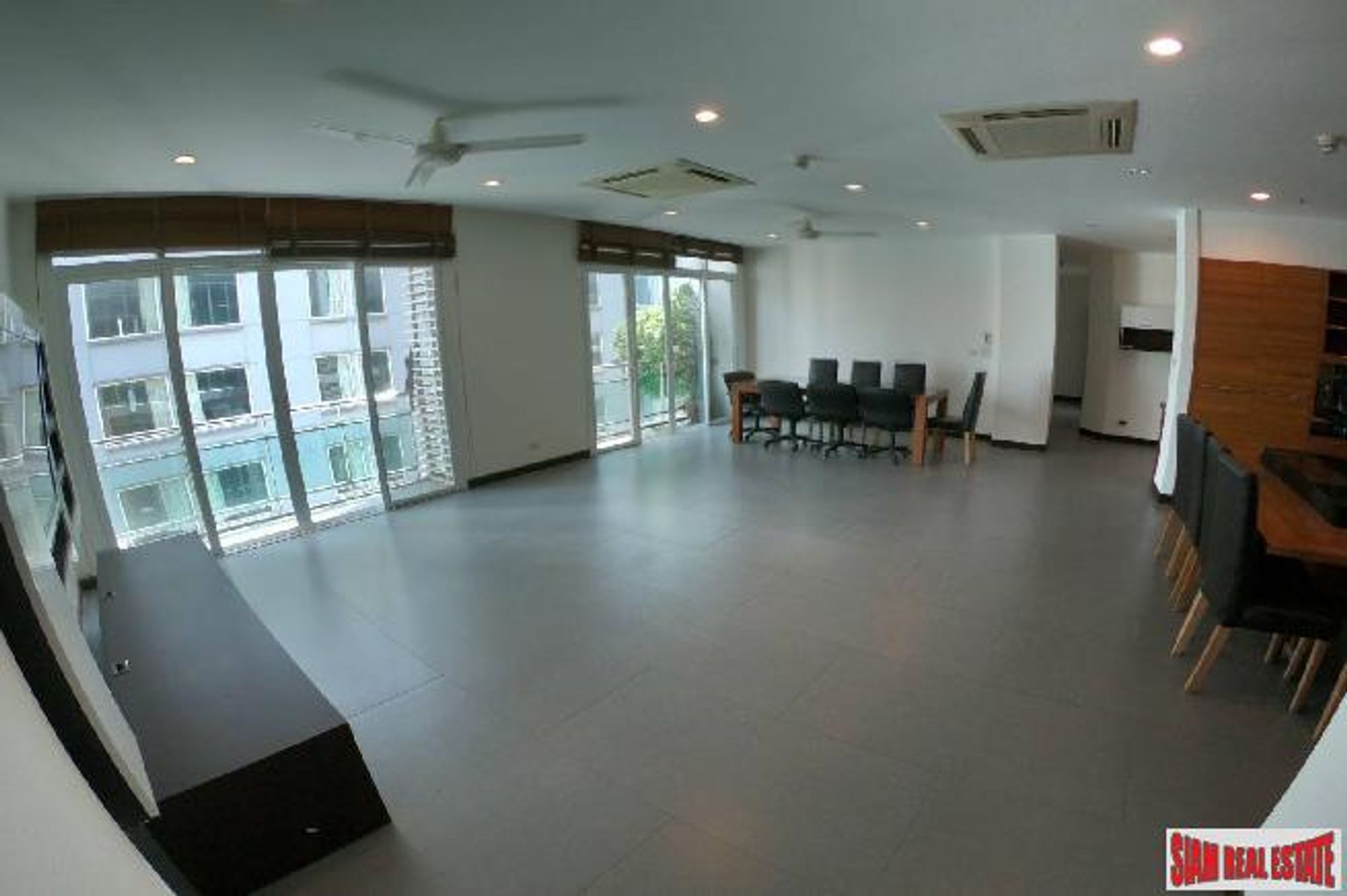 Condominium dans Nana, Bangkok 10026462