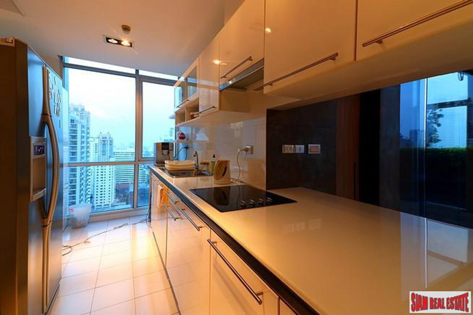 Condominium dans Asok, Bangkok 10026500