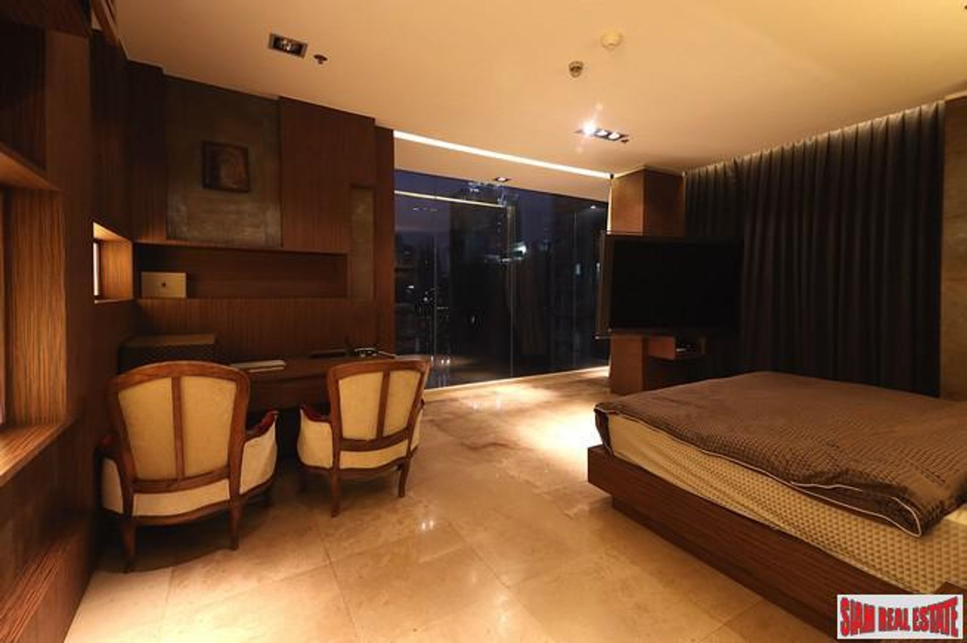 Condominium in Asok, Bangkok 10026500