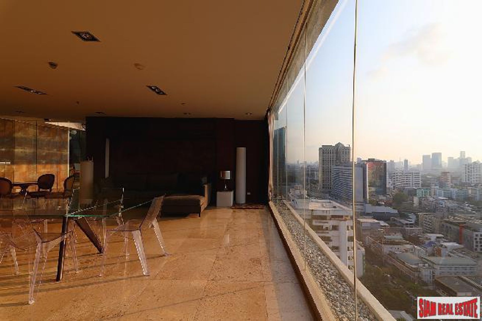 Condominium in Asok, Bangkok 10026502