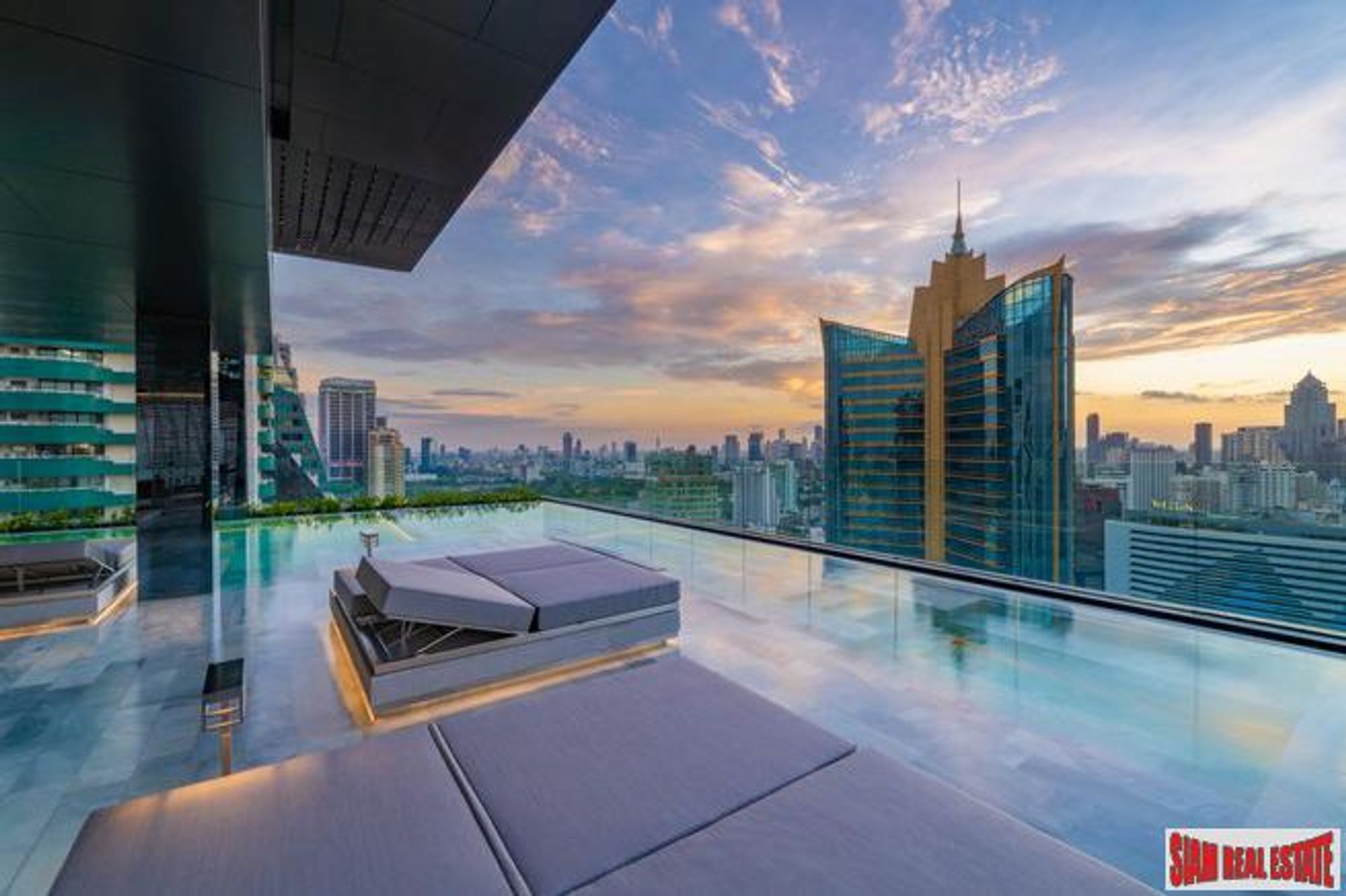 Condominio en Asok, Bangkok 10026505