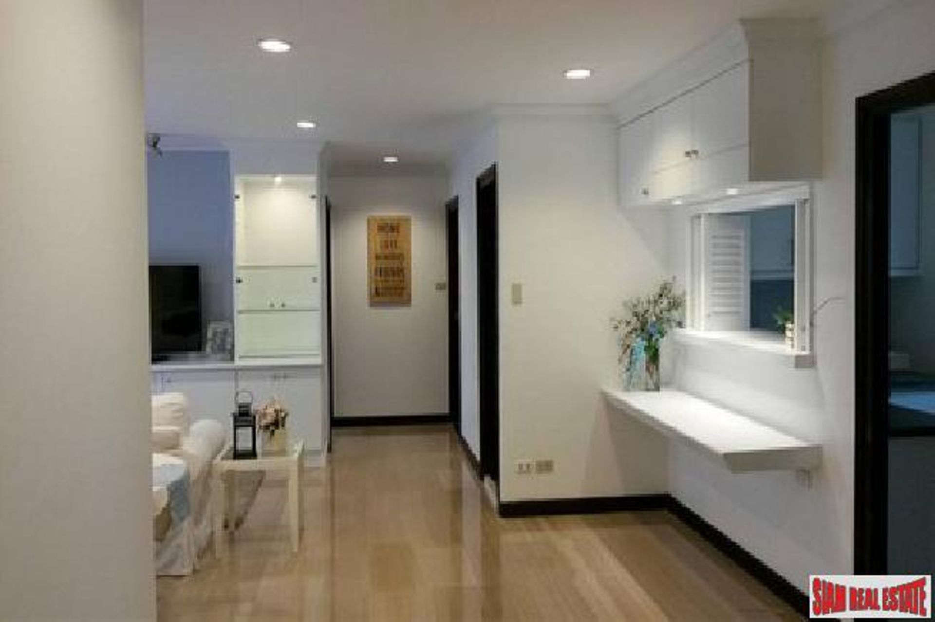 Condominium in Watthana, Krung Thep Maha Nakhon 10026526