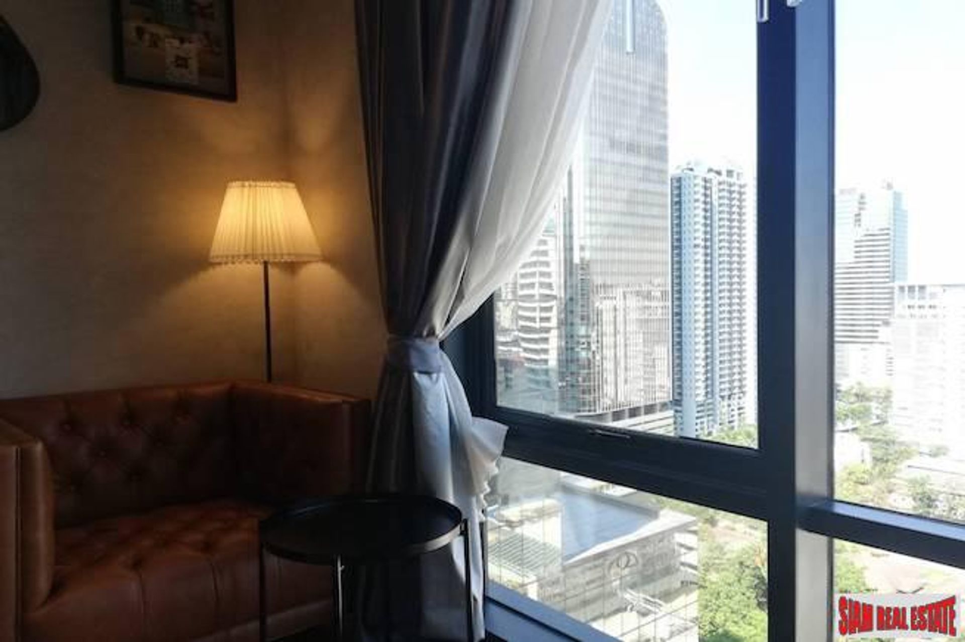 קוֹנדוֹמִינִיוֹן ב Asok, Bangkok 10026527