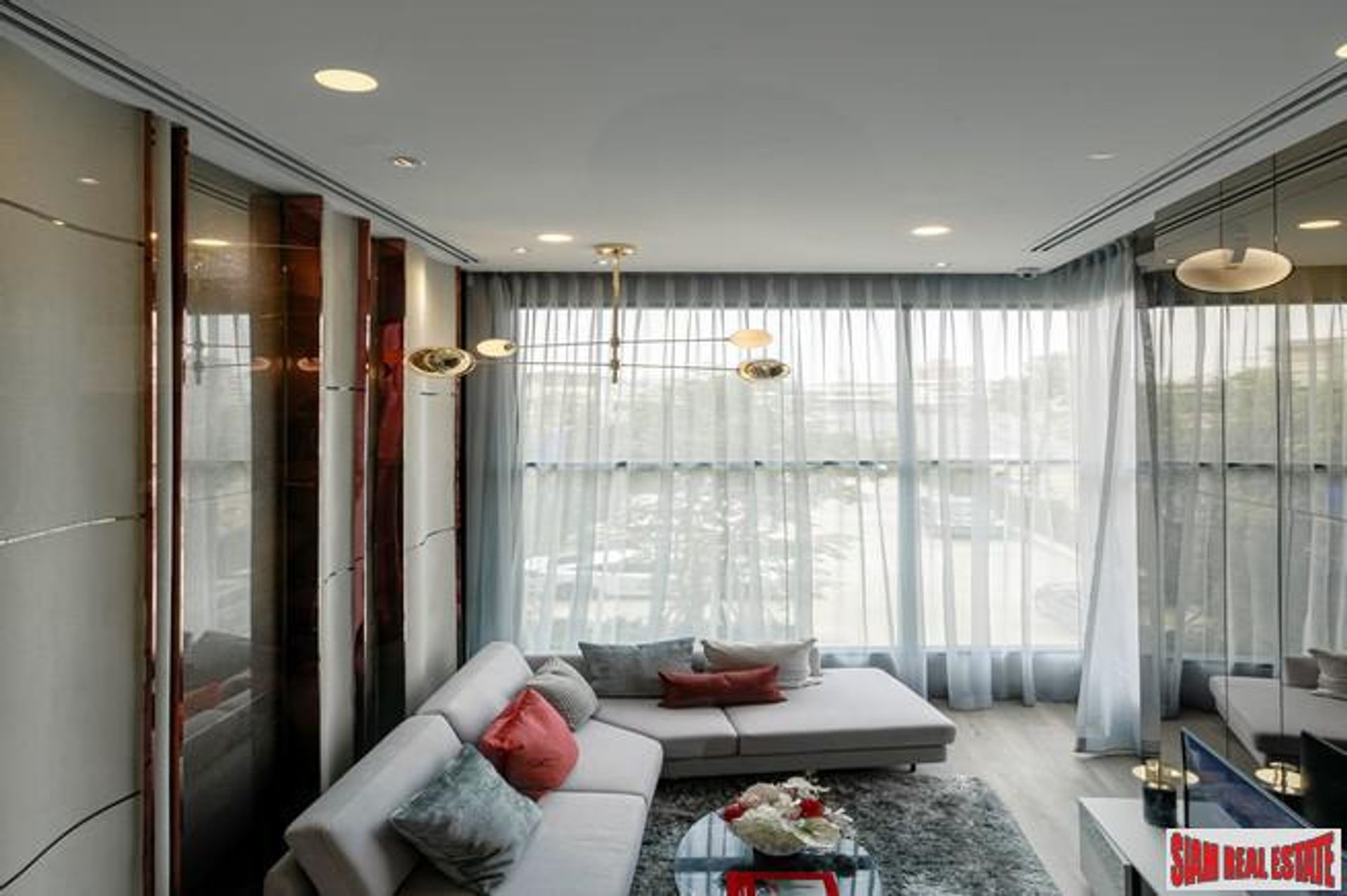 Condominium in Huai Khwang, Bangkok 10026581