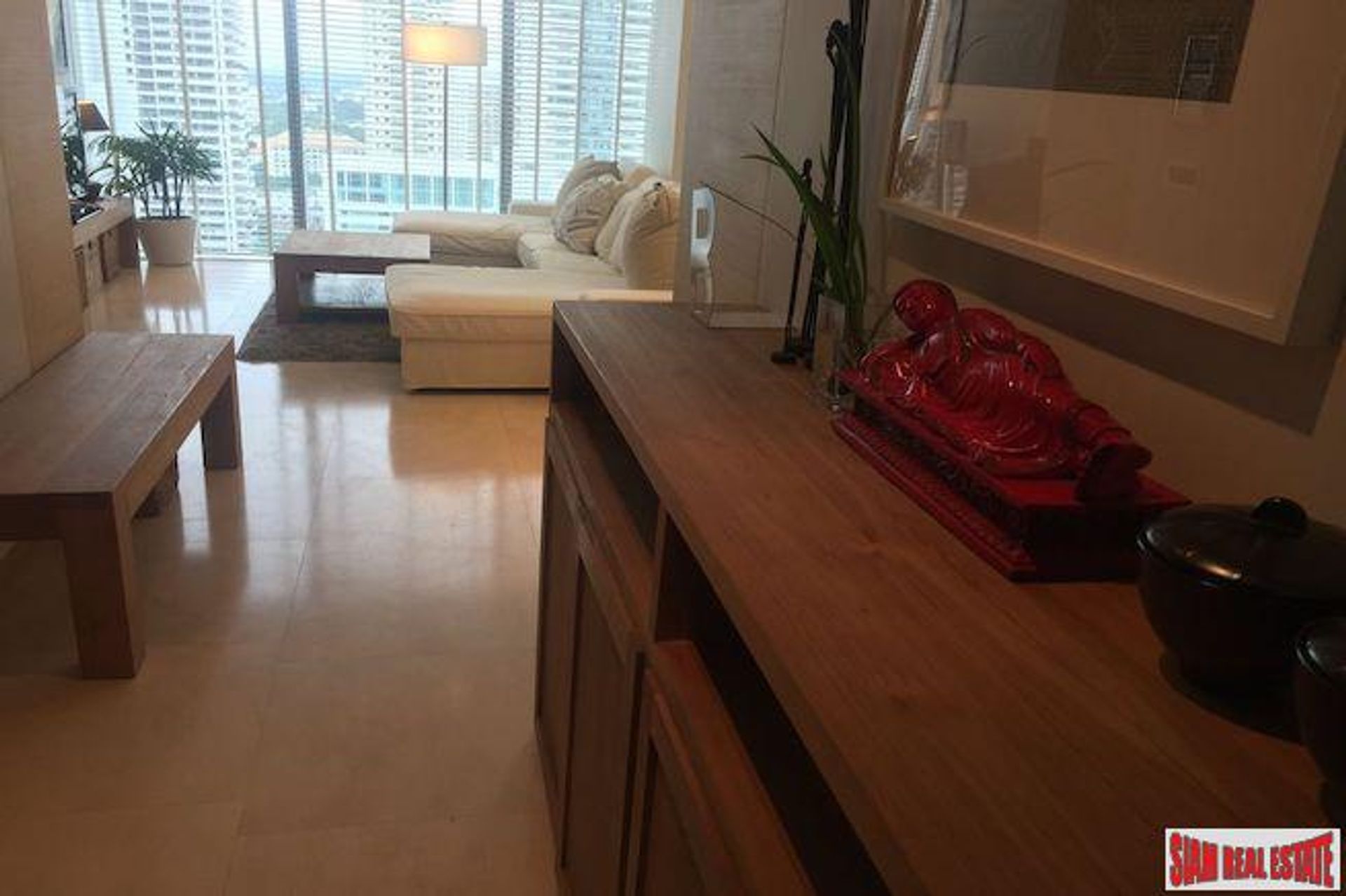 Condominium in Sala Daeng, Bangkok 10026637