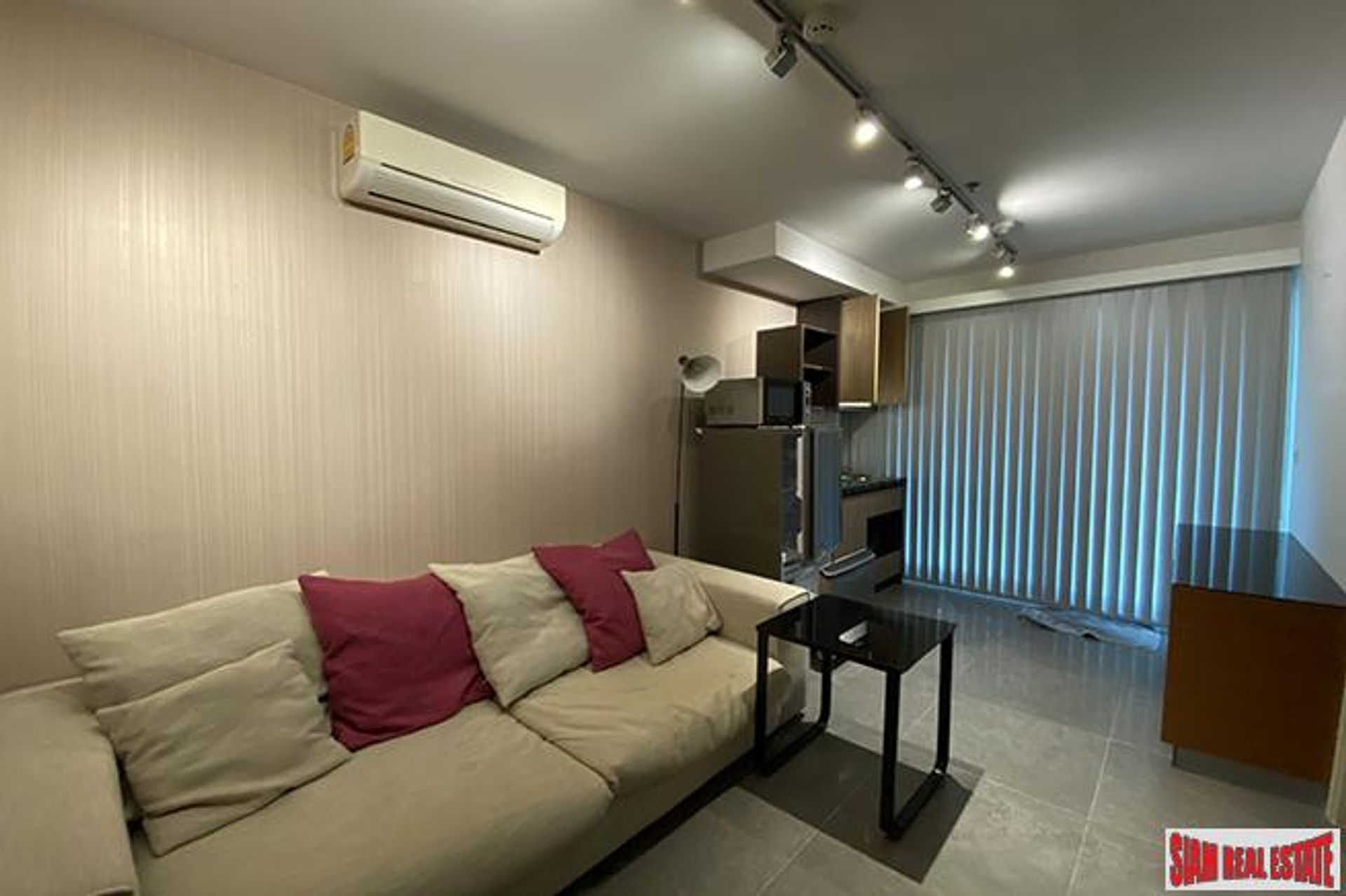 Condominio en Ban Khlong Samrong, Samut Prakan 10026753