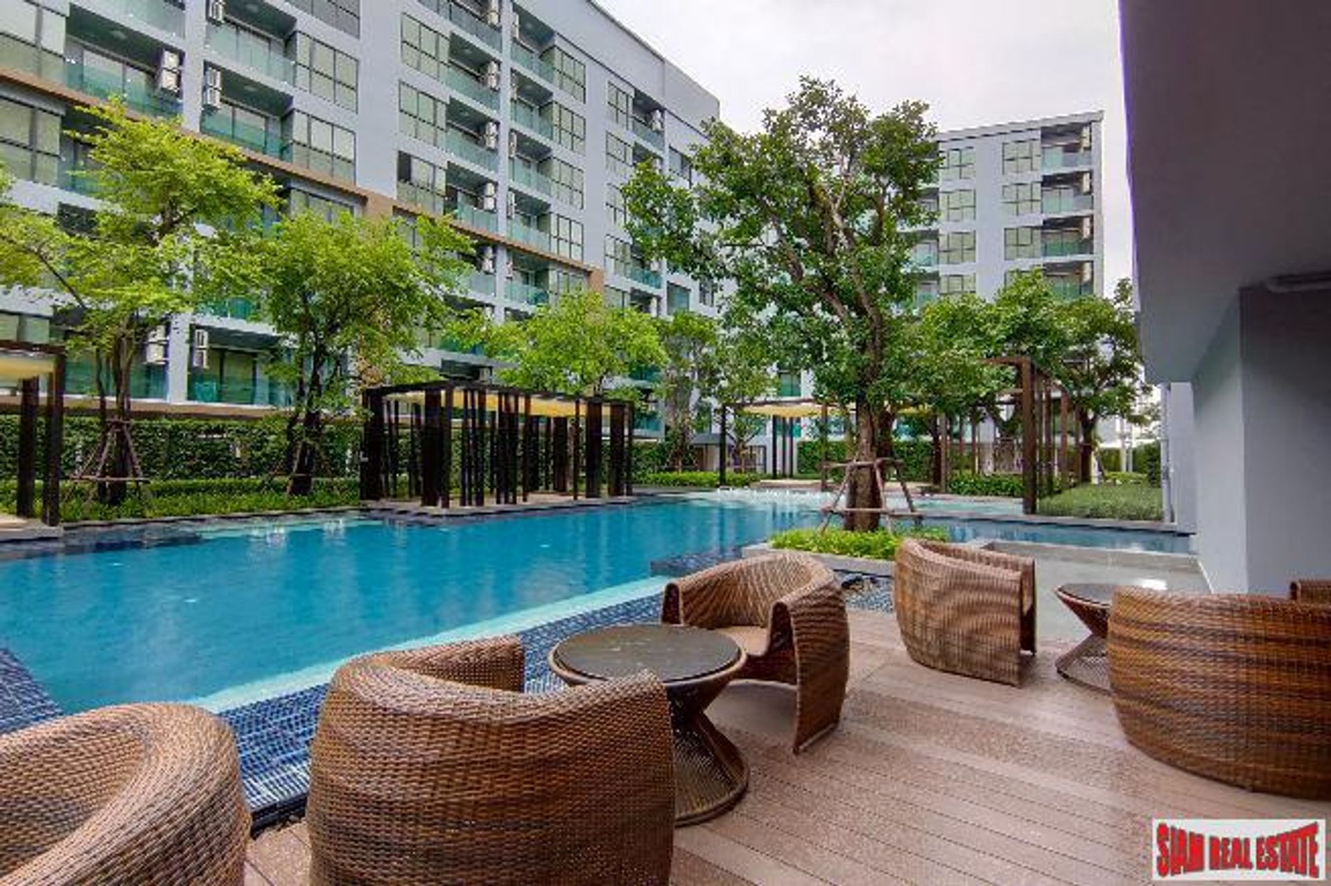 Condominio en Phra Khanong, Krung Thep Maha Nakhon 10026912