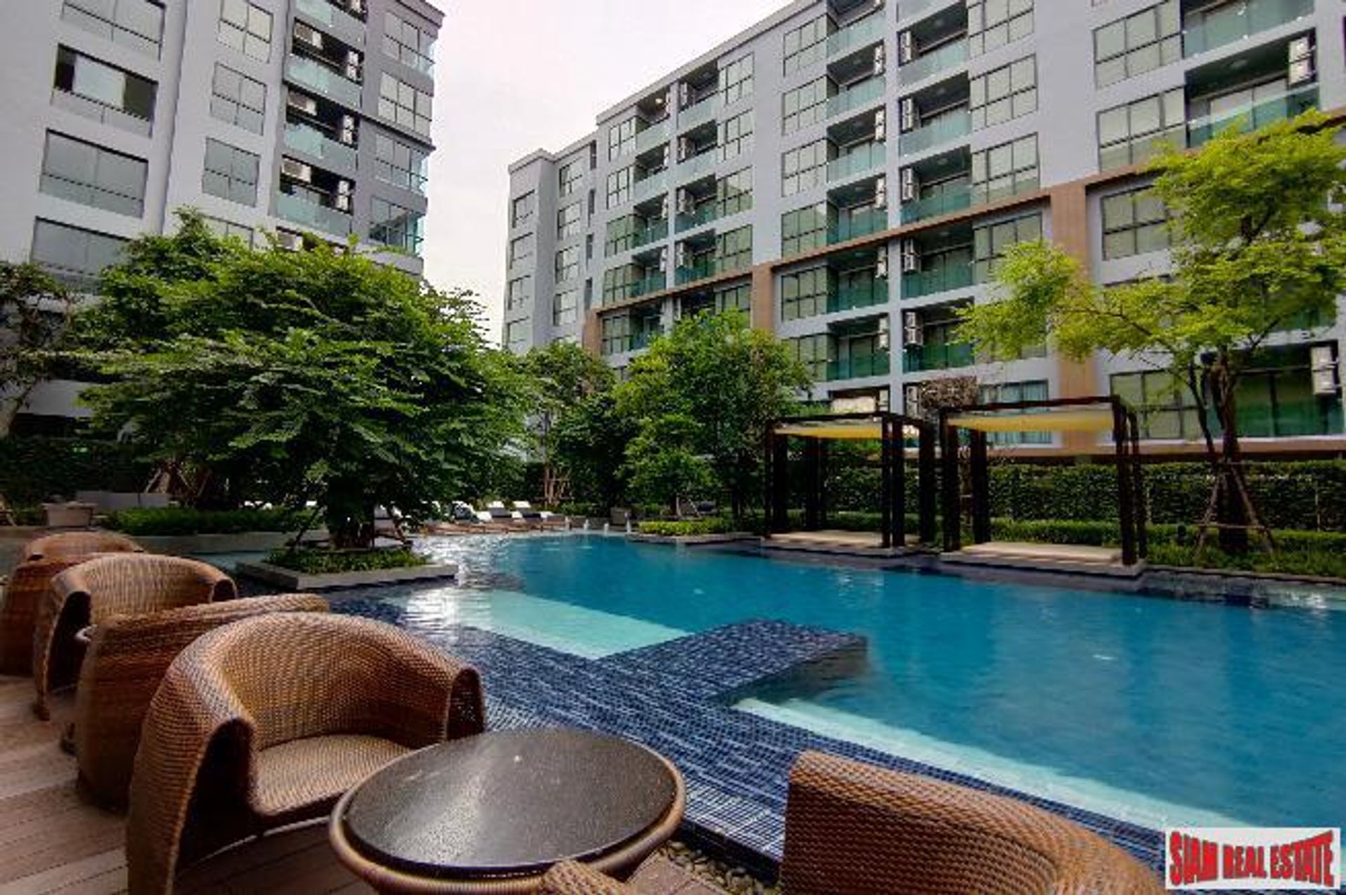 Condominium dans On Nut, Bangkok 10026912