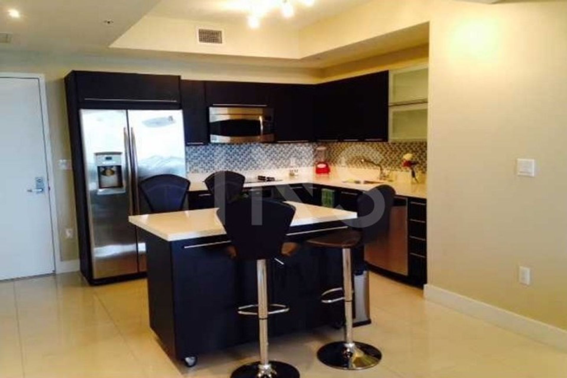 Condominium dans Biscayne Park, Miami-Dade 10026925