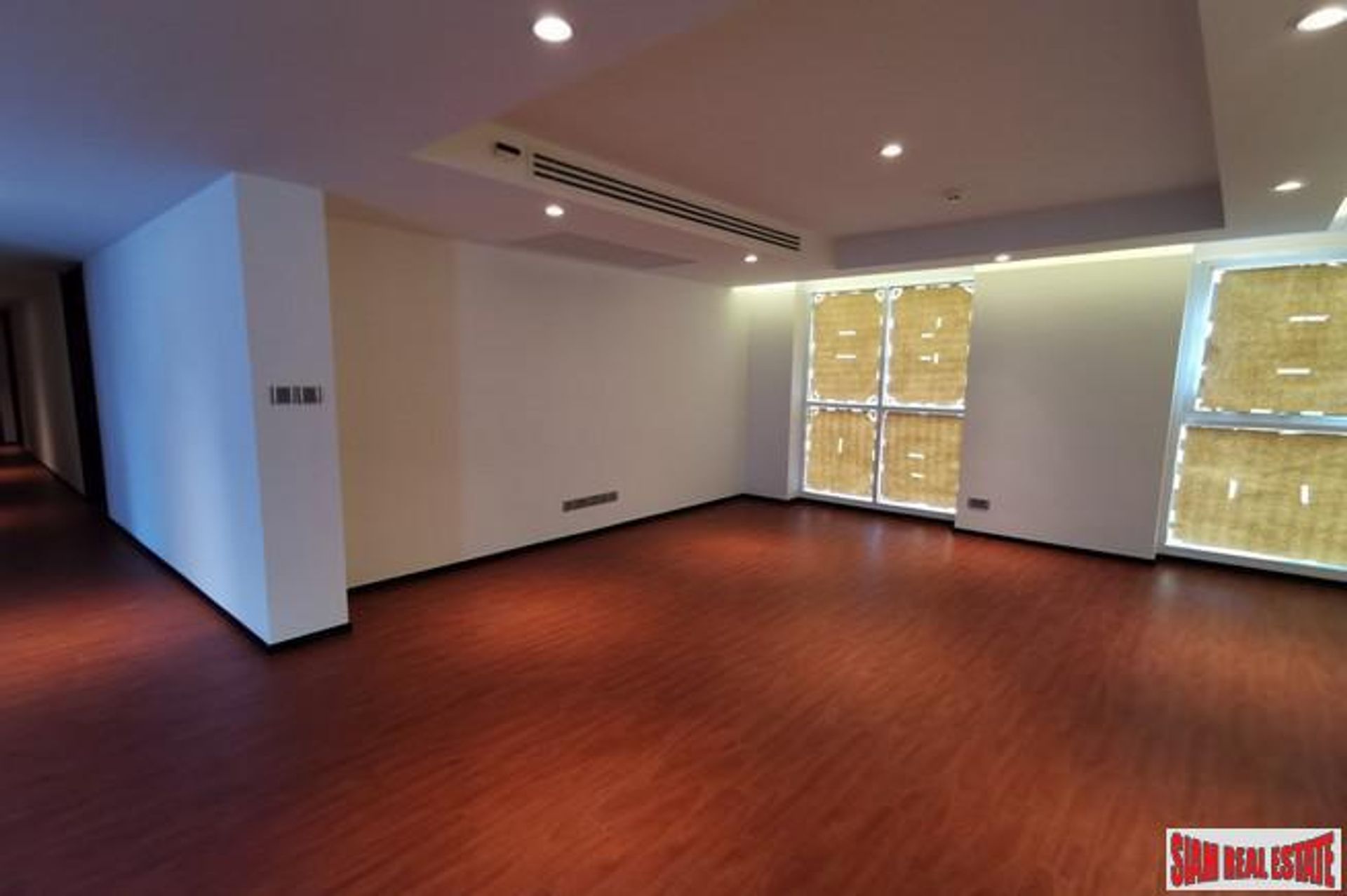 Condominio en Ratchadamri, Bangkok 10027033