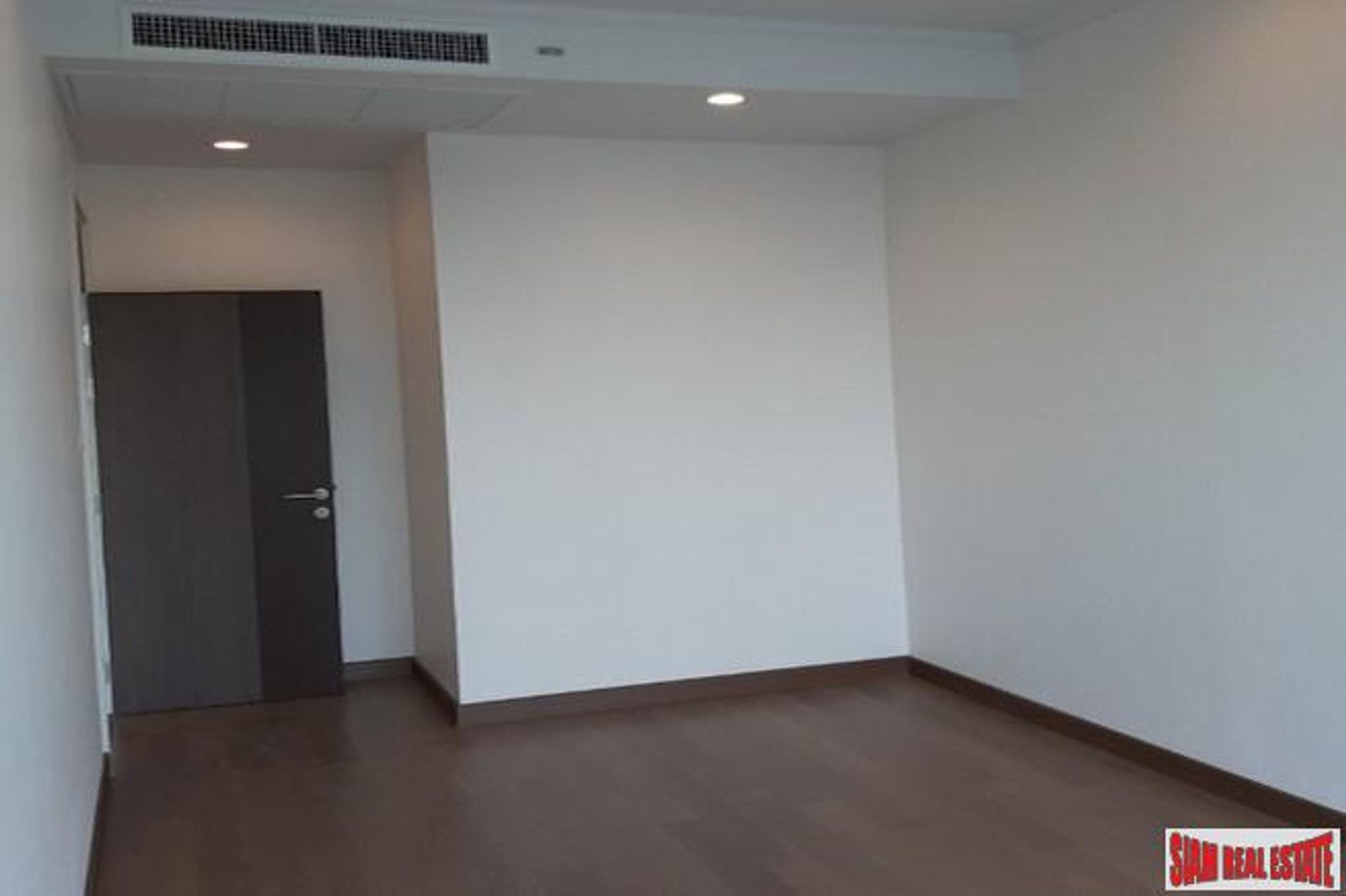 Condominium in Sam Yan, Bangkok 10027046