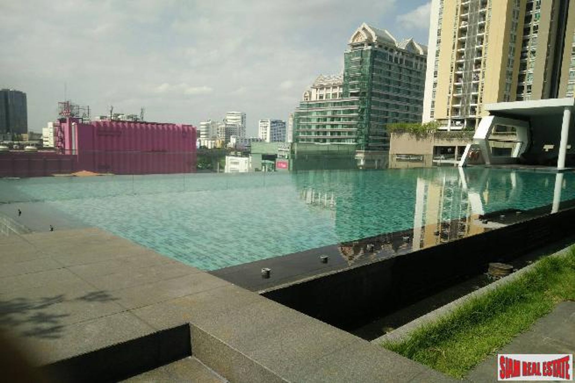 Condominium in Sukhumvit Soi 3-20, Bangkok 10027067