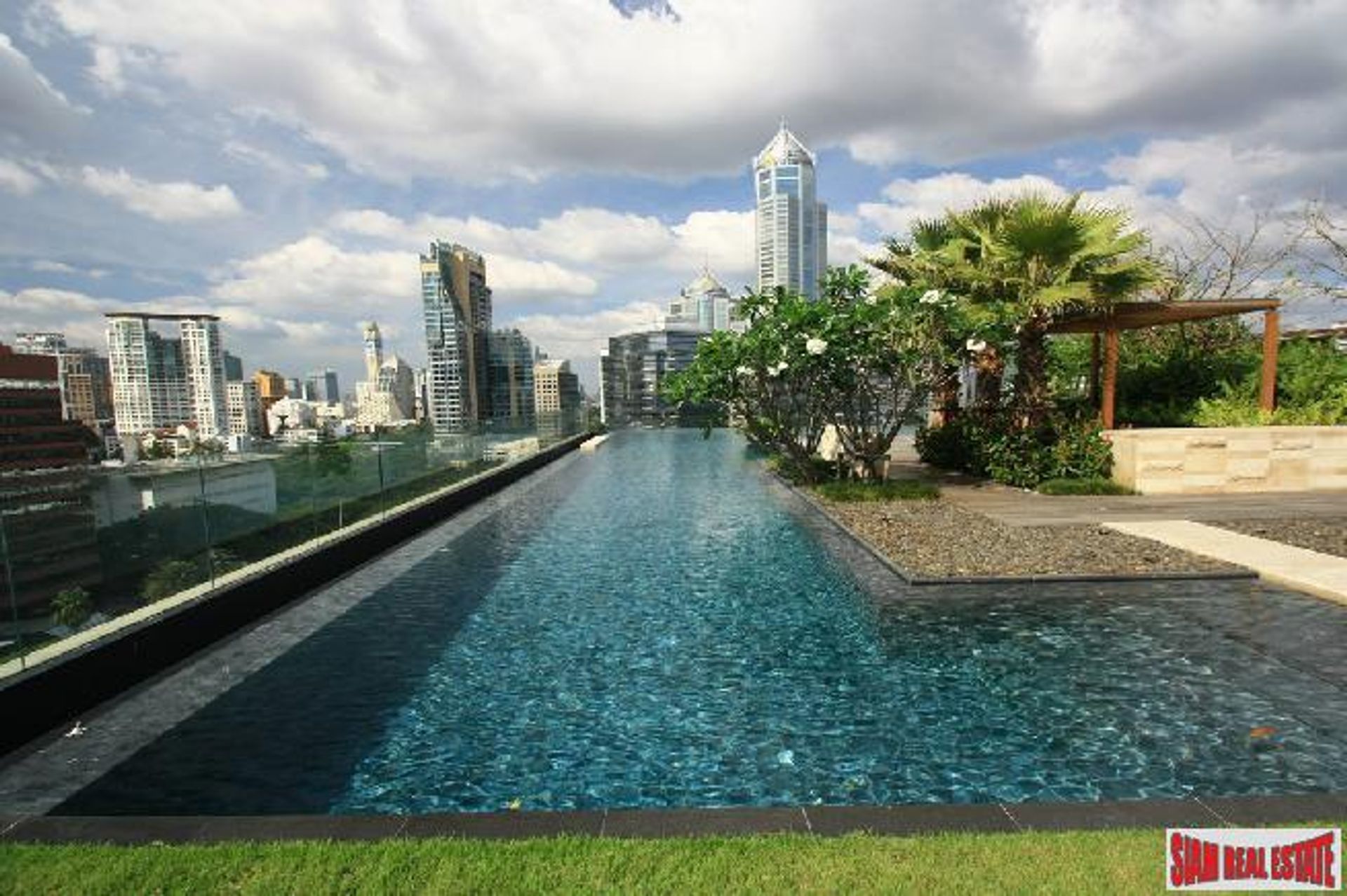 Condominio nel Bang Rak, Krung Thep Maha Nakhon 10027094