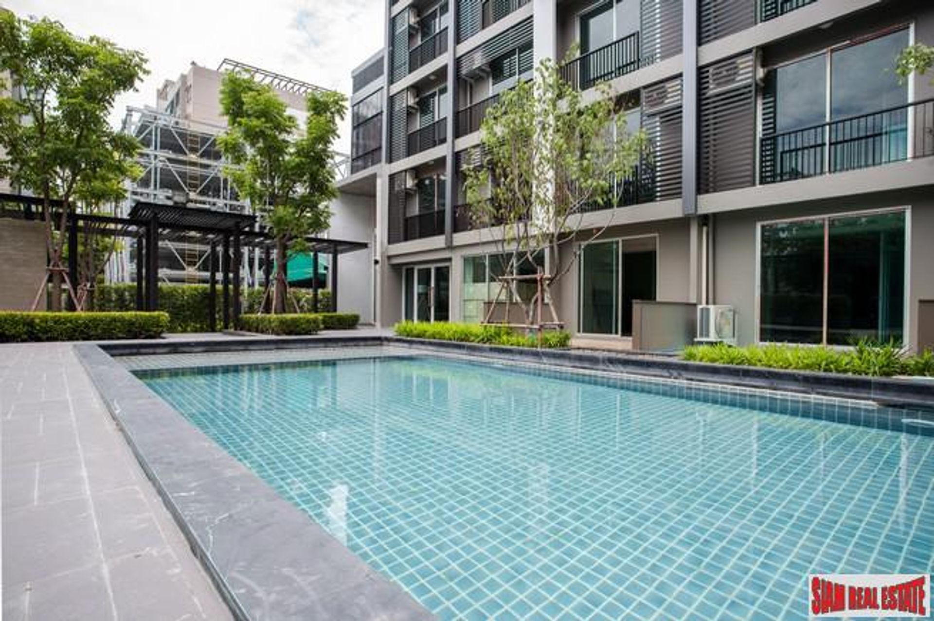 Condominio en On Nut, Bangkok 10027112