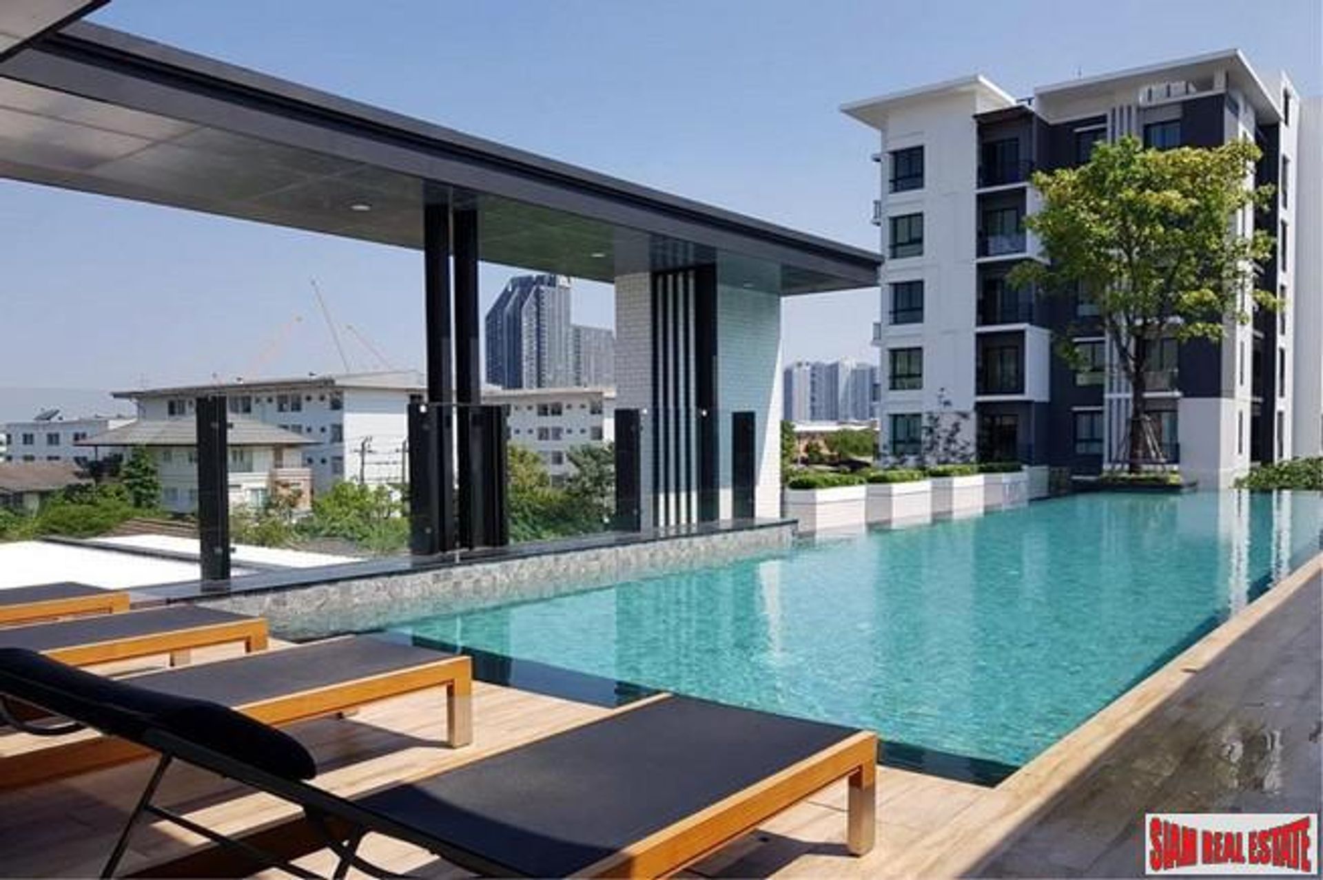 Condominio en Bangna, Bangkok 10027113