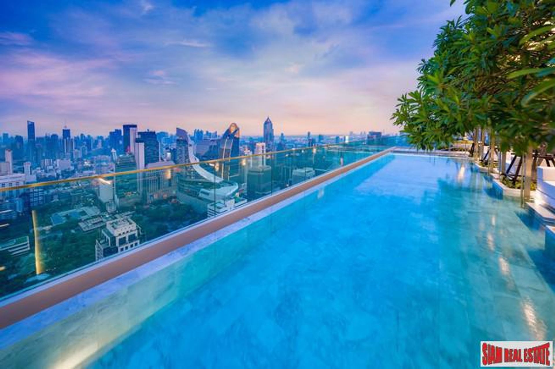 Condominium in Chit Lom, Bangkok 10027115