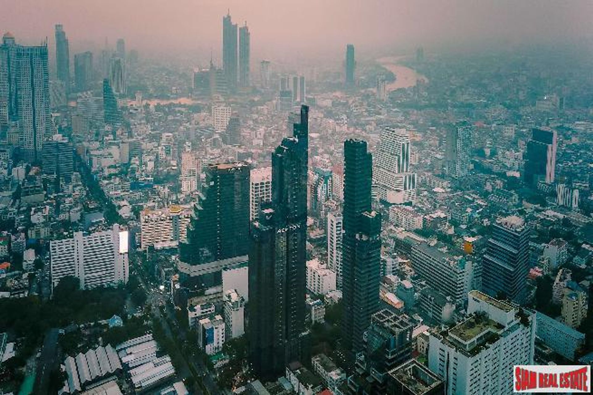 Condominio nel Bang Rak, Krung Thep Maha Nakhon 10027195