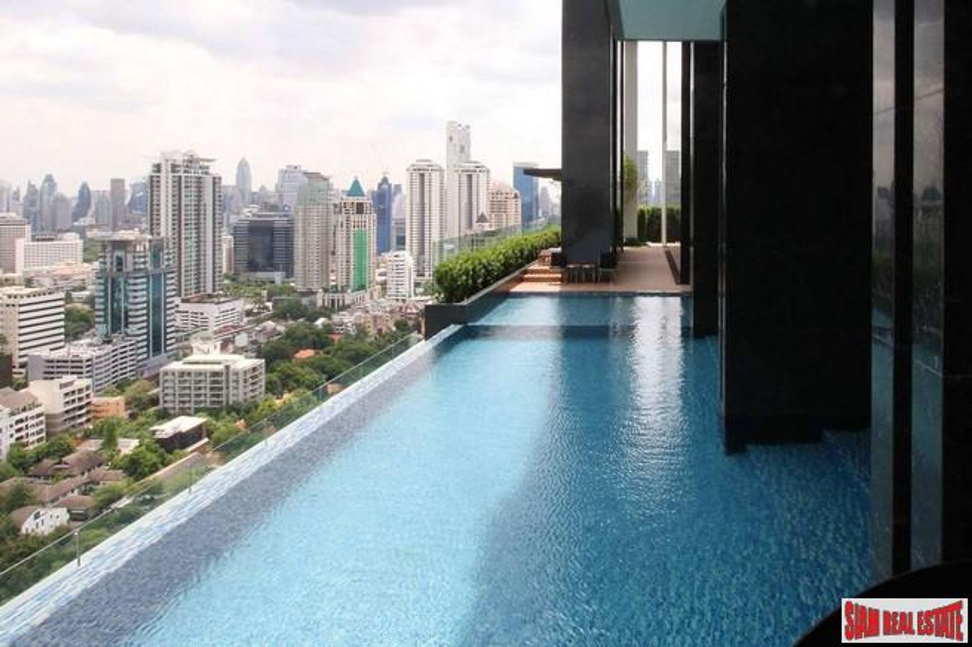 Condominio en Chong Nonsi, Bangkok 10027275