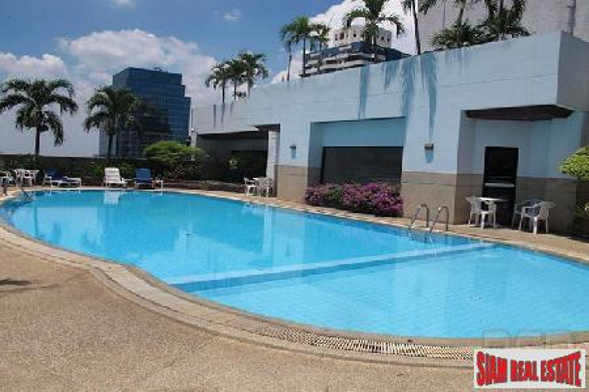 Condominium in Ban Na Lied, Krung Thep Maha Nakhon 10027334