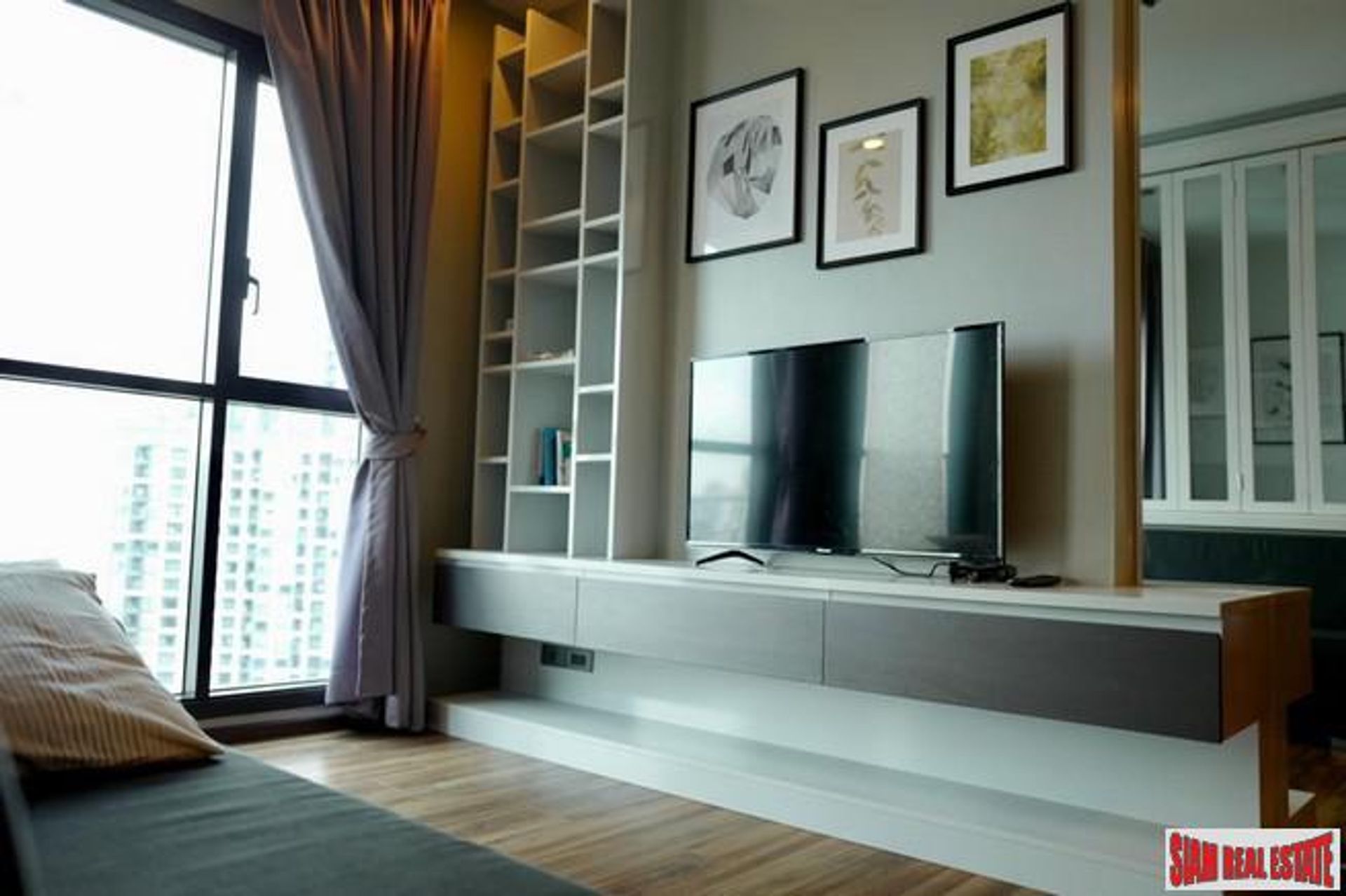 Condominium in Phra Khanong, Krung Thep Maha Nakhon 10027338