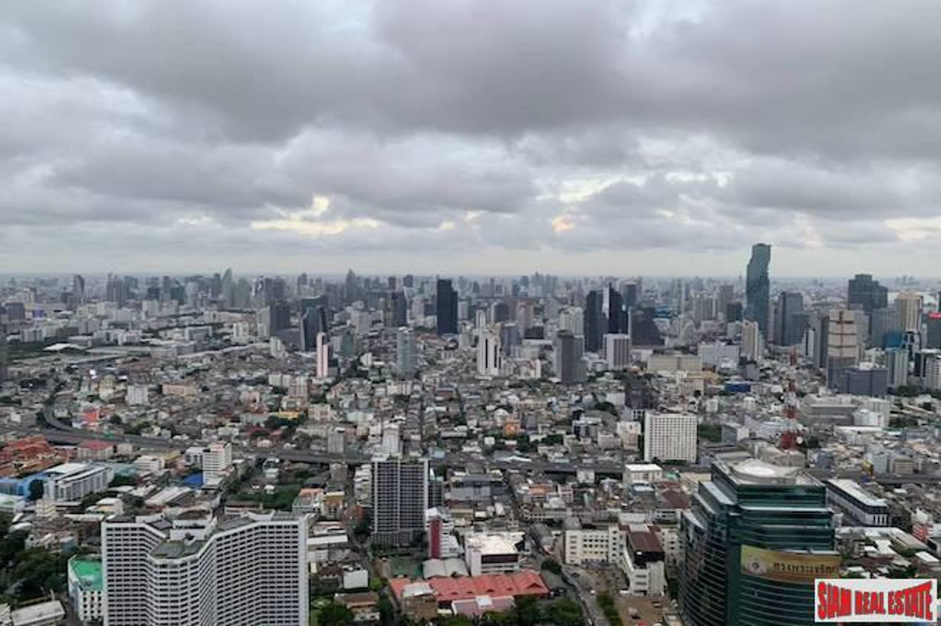 Condominium in Silom, Bangkok 10027370